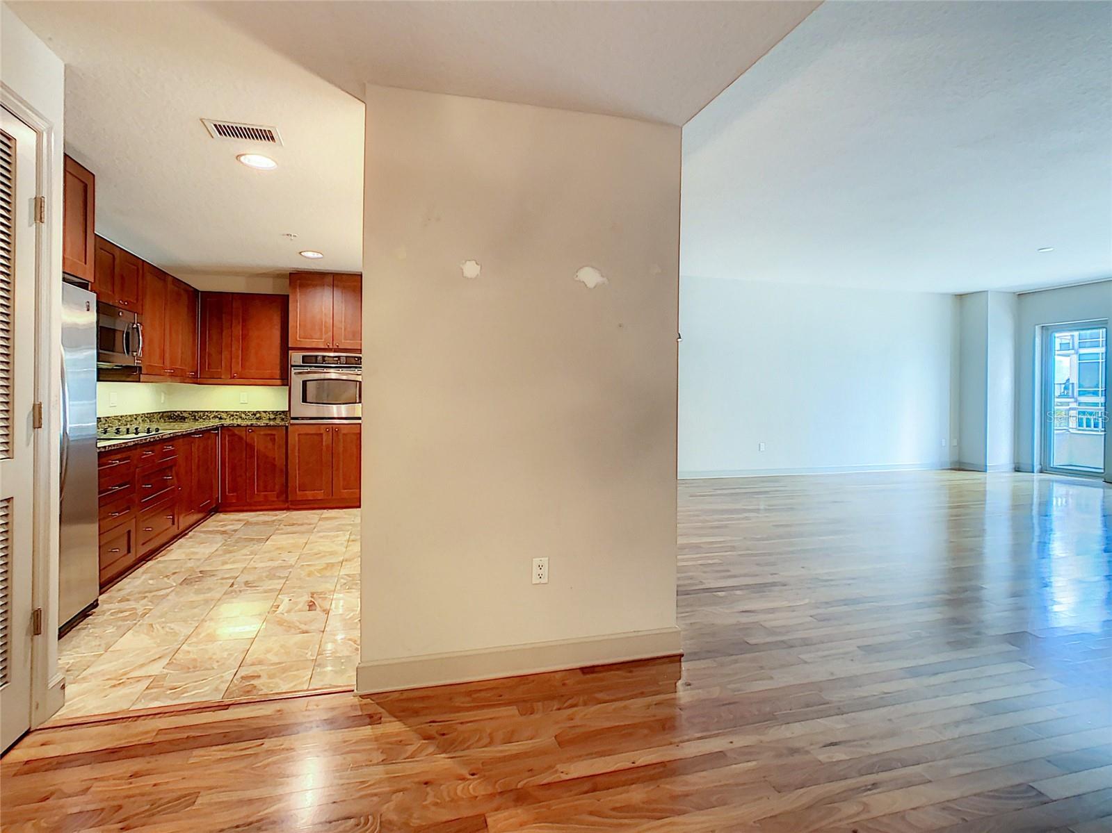 100 S EOLA DR #607, ORLANDO, FL, 32801