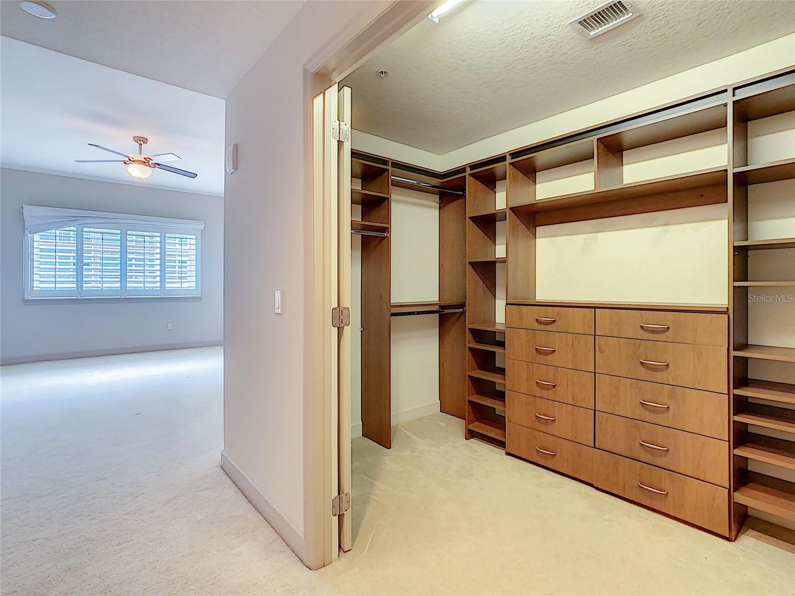 100 S EOLA DR #607, ORLANDO, FL, 32801