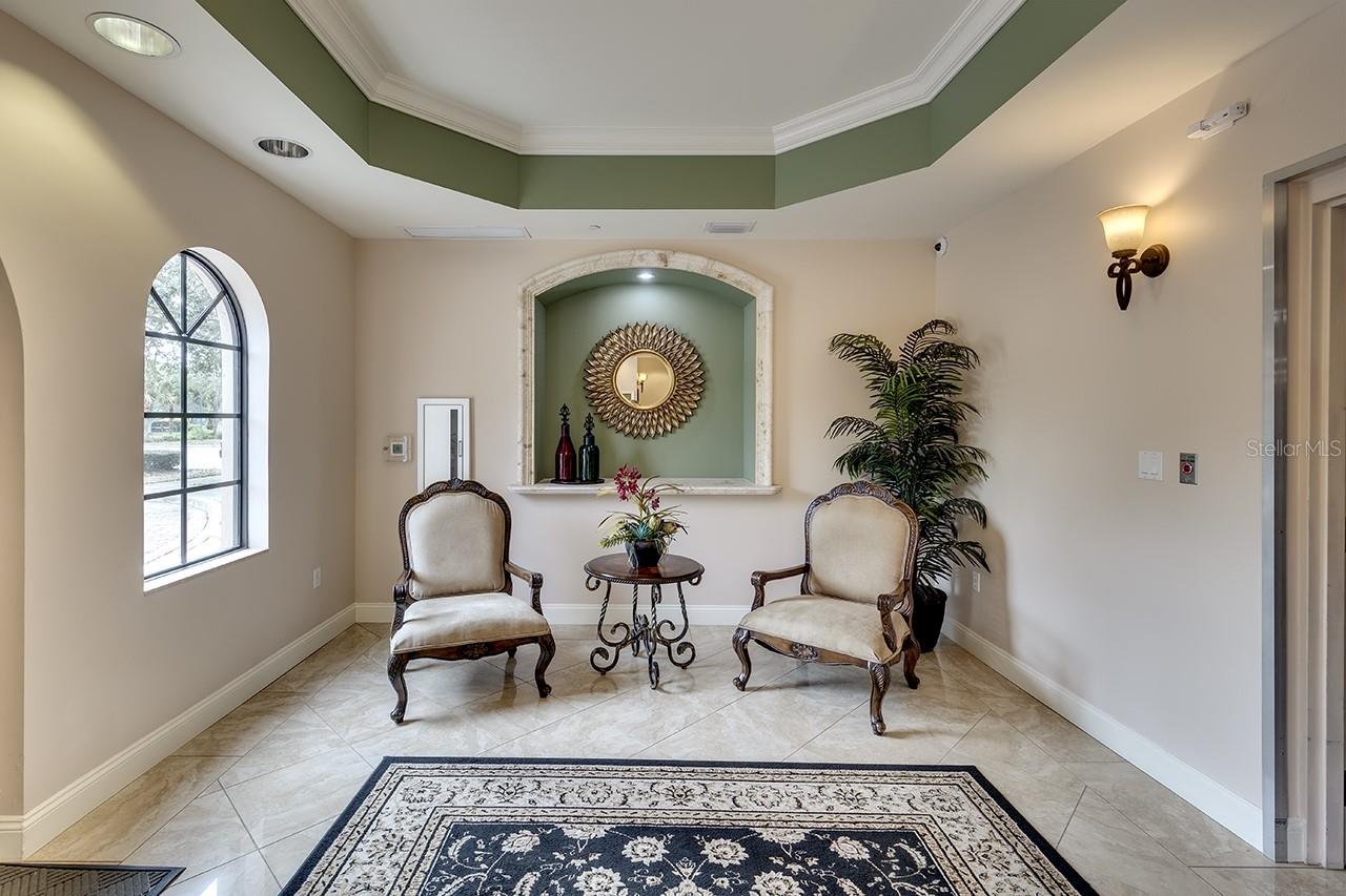 7702 LAKE VISTA CT #204, LAKEWOOD RANCH, FL, 34202