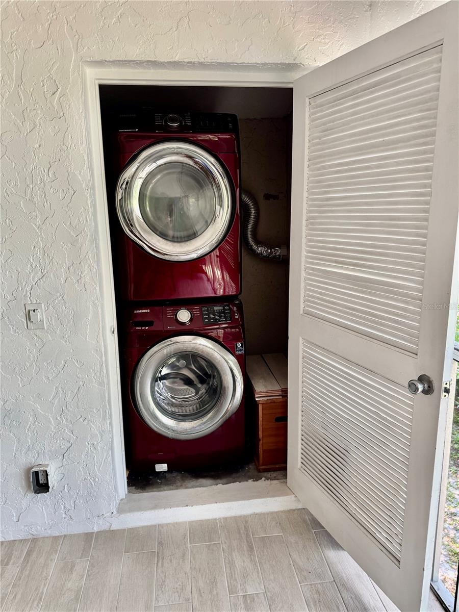 2801 MAGDALINA DR #1D, PUNTA GORDA, FL, 33950