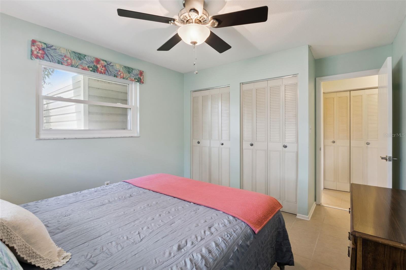 26632 W COVE DR, TAVARES, FL, 32778