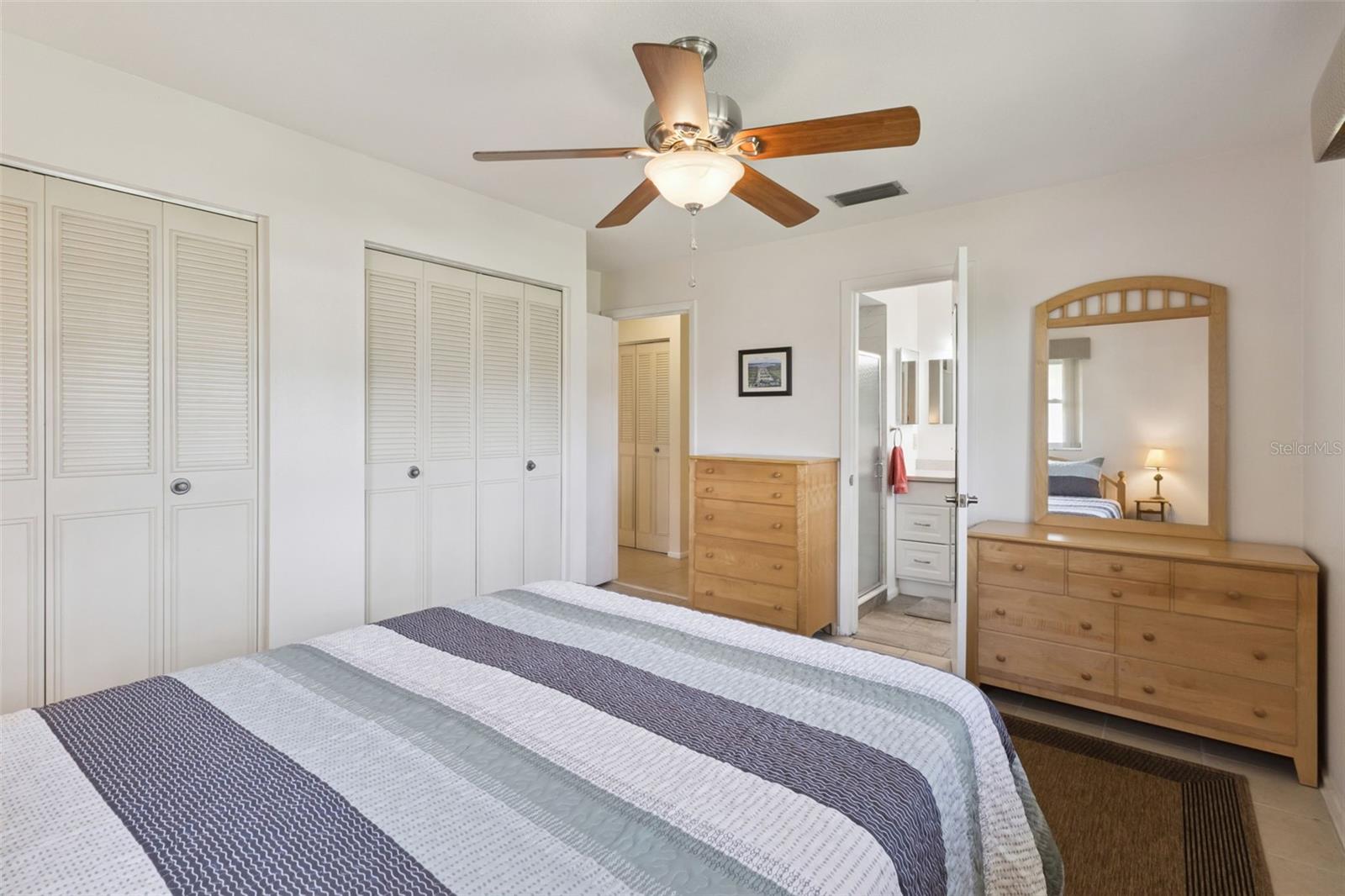 26632 W COVE DR, TAVARES, FL, 32778