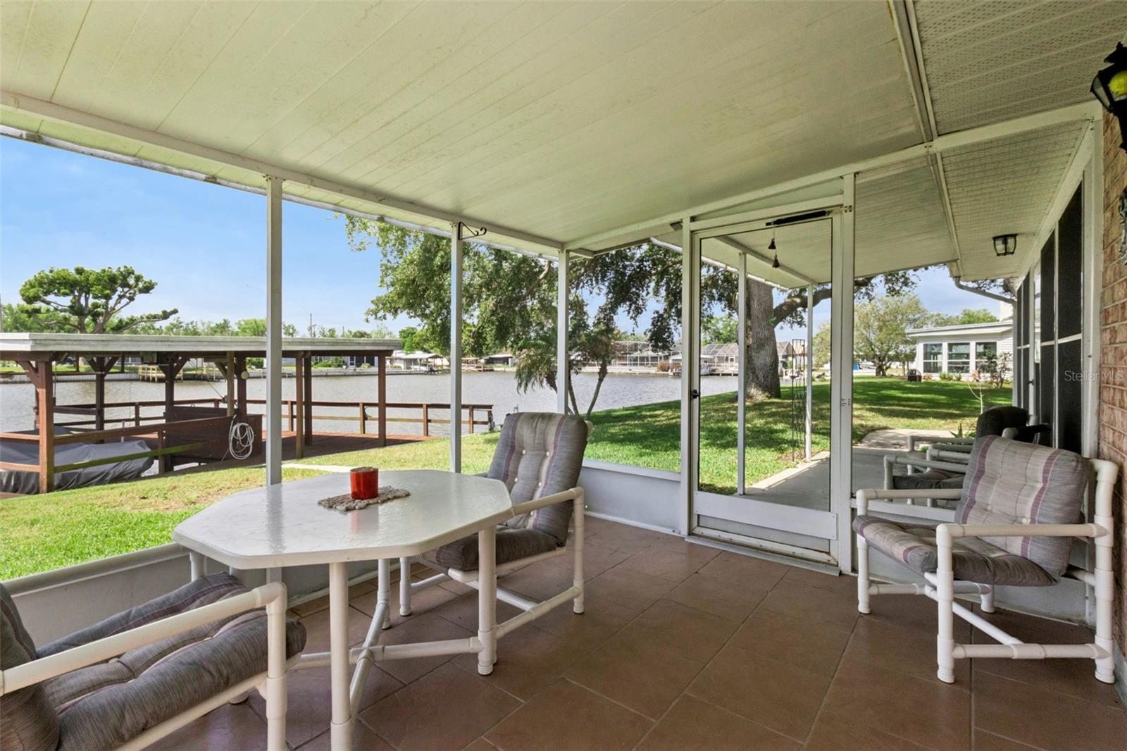 26632 W COVE DR, TAVARES, FL, 32778