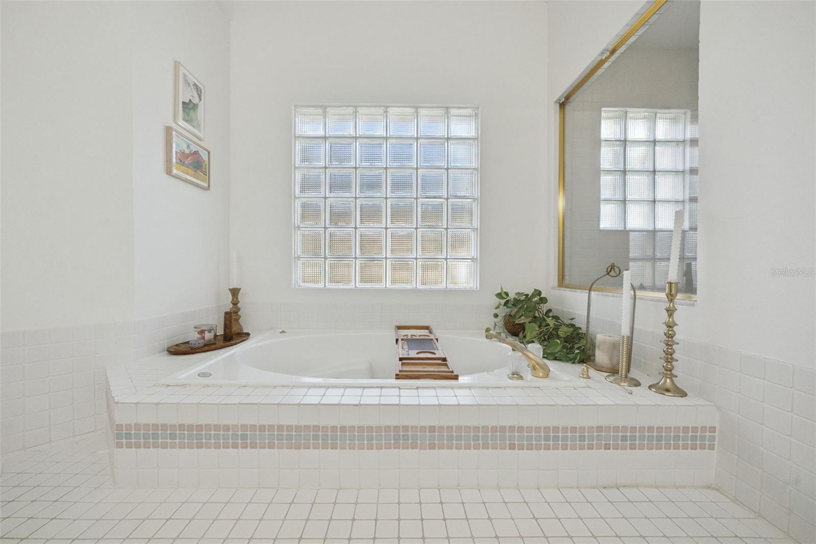 8455 ISLAND PALM CIR, ORLANDO, FL, 32835