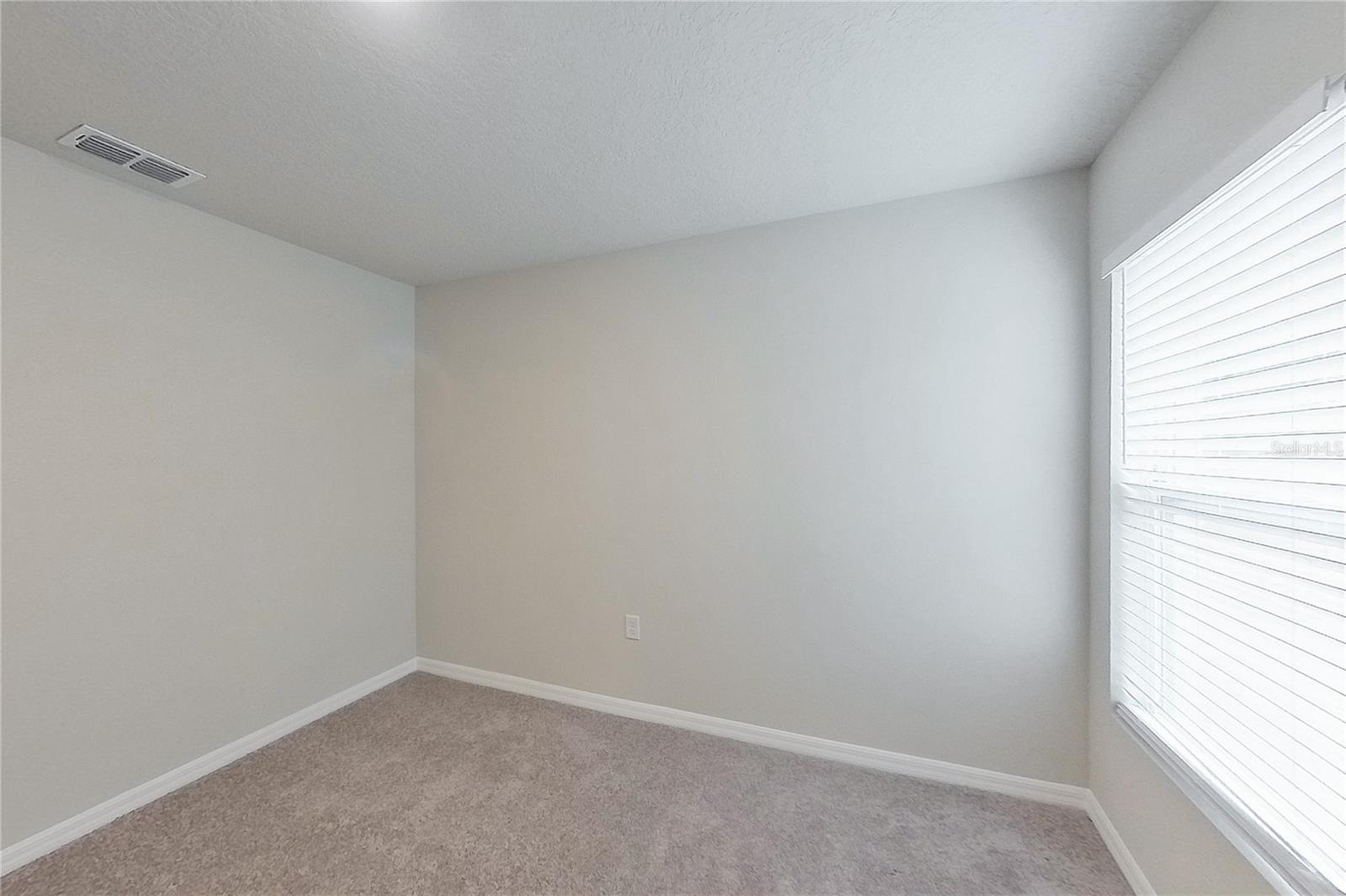 8755 N NOBLETON WAY, DUNNELLON, FL, 34434