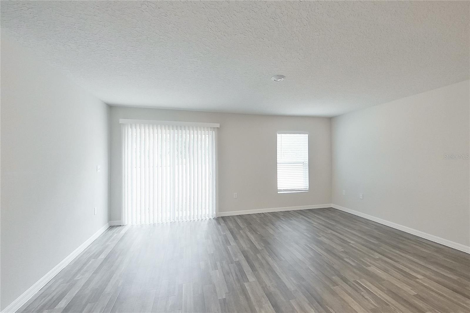 8755 N NOBLETON WAY, DUNNELLON, FL, 34434