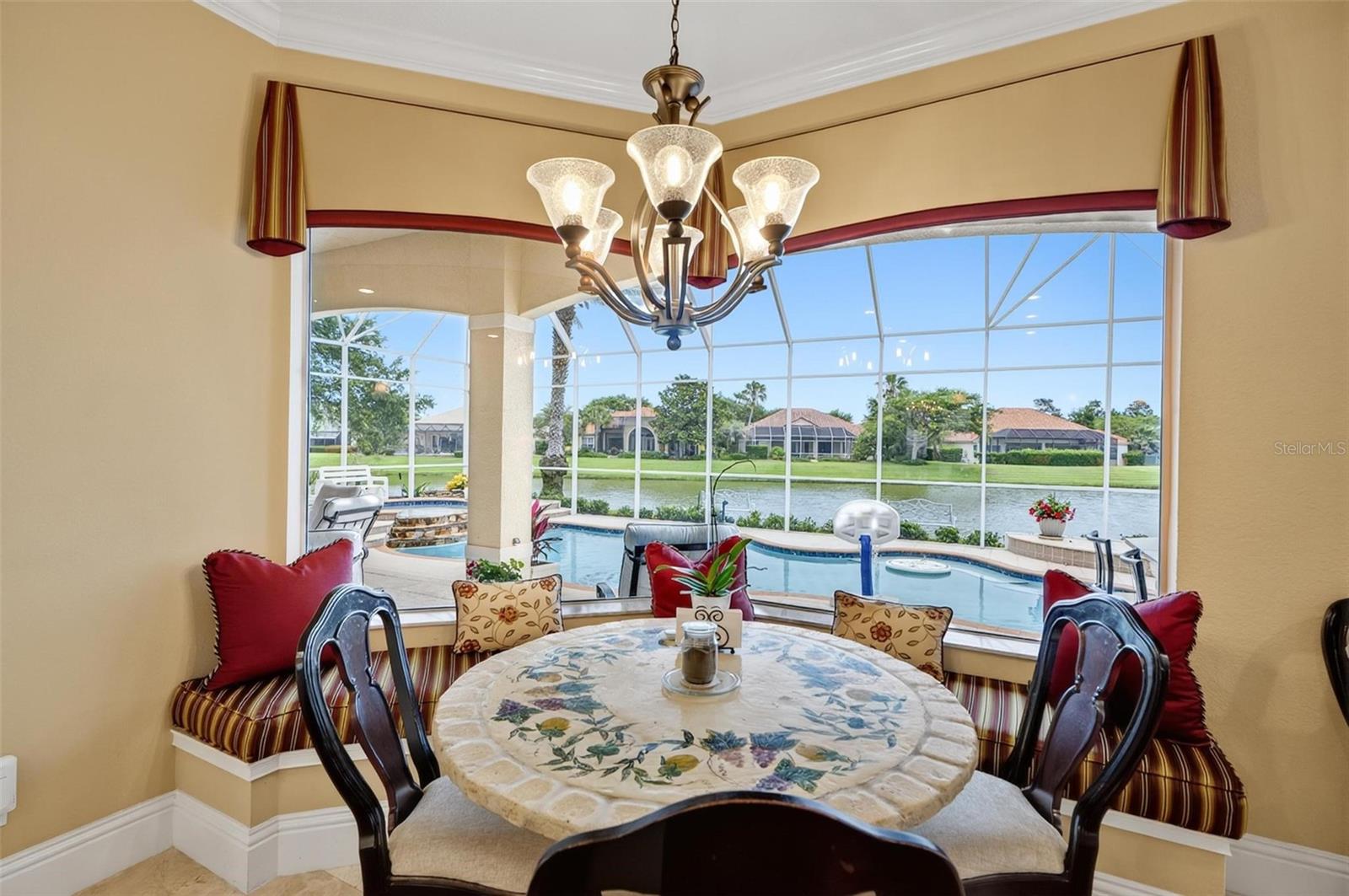 68 OAK VIEW CIR W, PALM COAST, FL, 32137