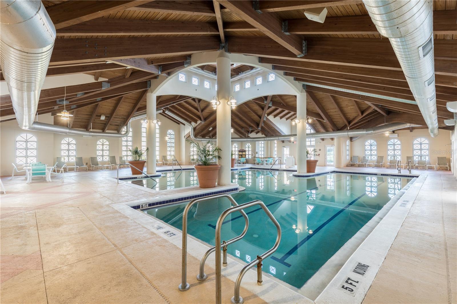 68 OAK VIEW CIR W, PALM COAST, FL, 32137