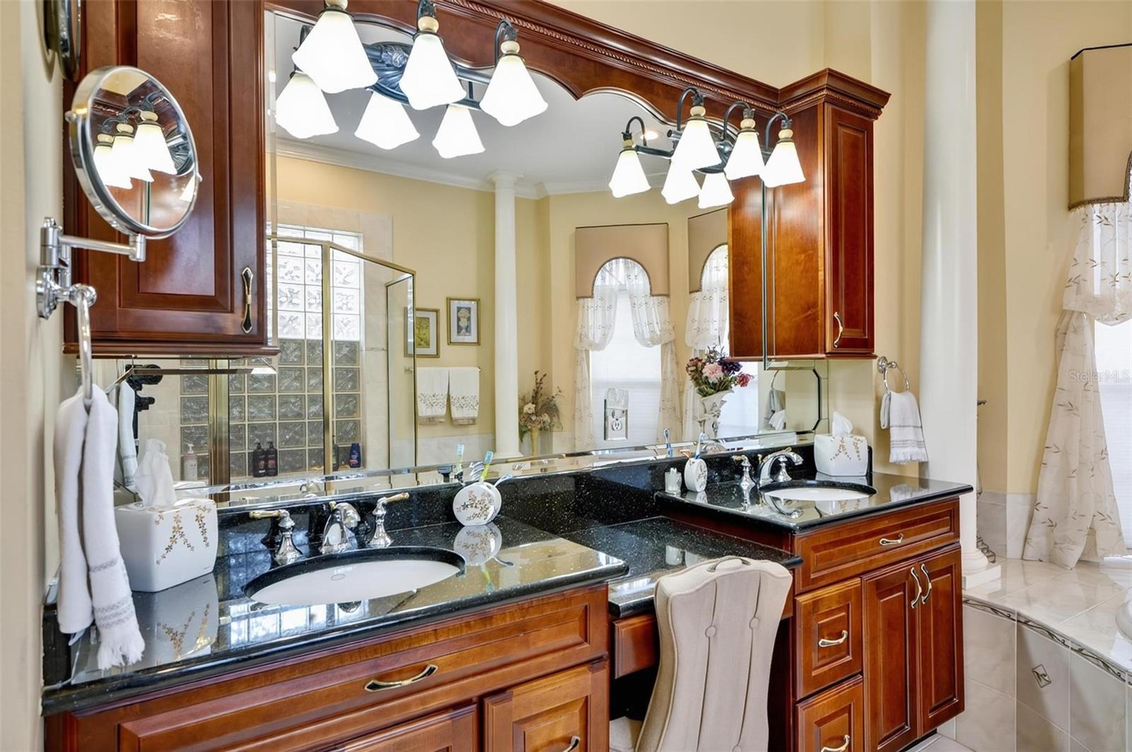 68 OAK VIEW CIR W, PALM COAST, FL, 32137