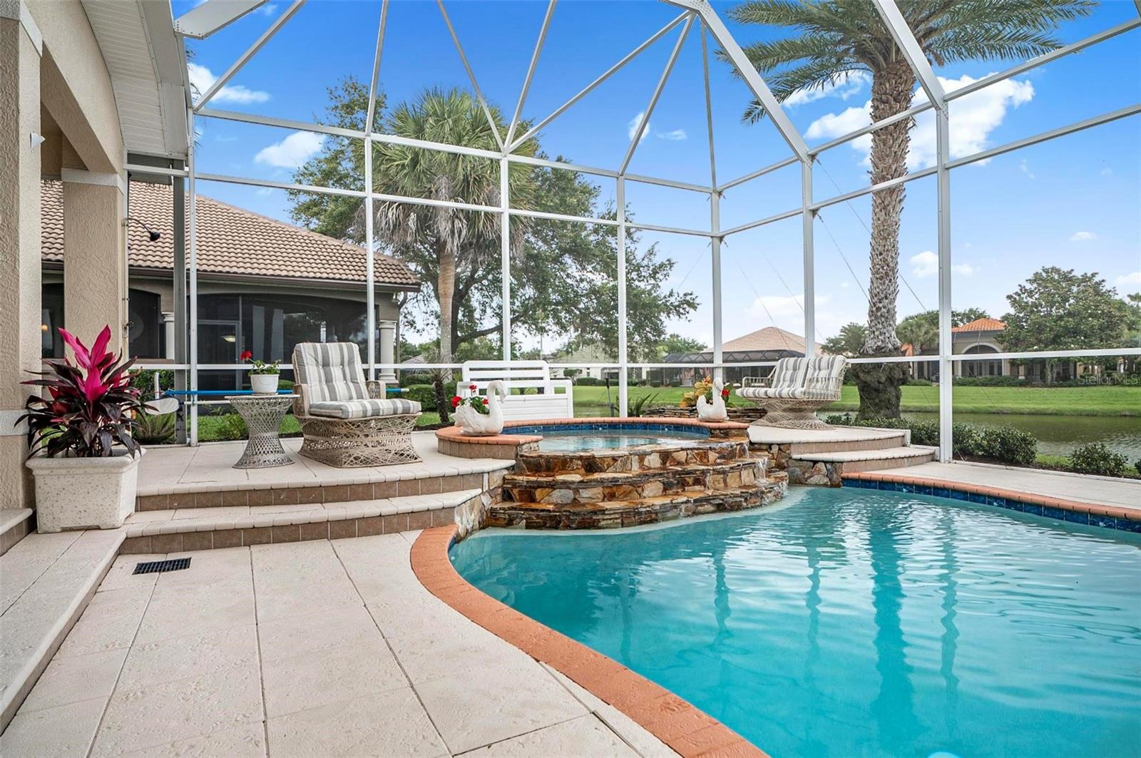 68 OAK VIEW CIR W, PALM COAST, FL, 32137