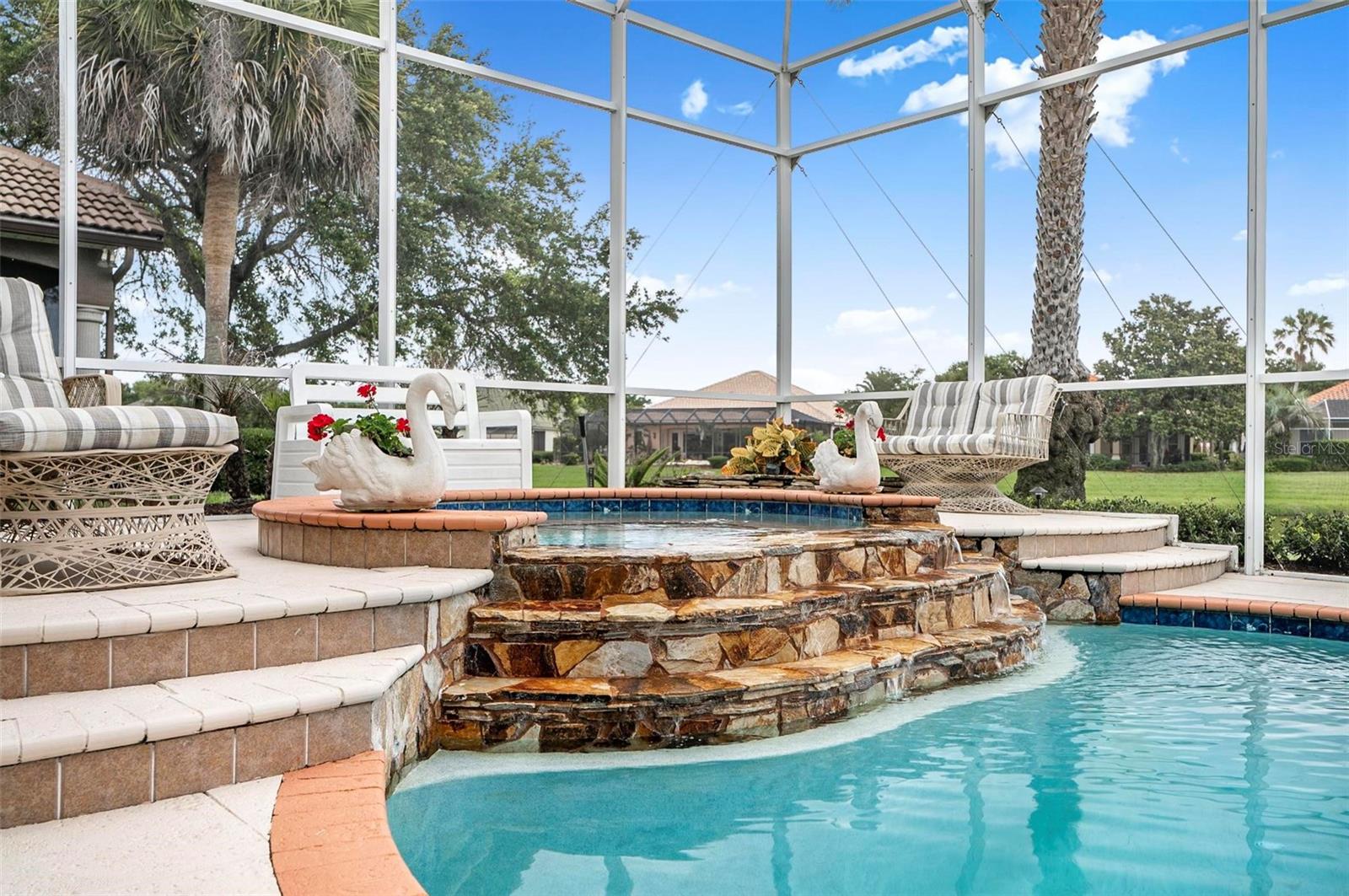 68 OAK VIEW CIR W, PALM COAST, FL, 32137