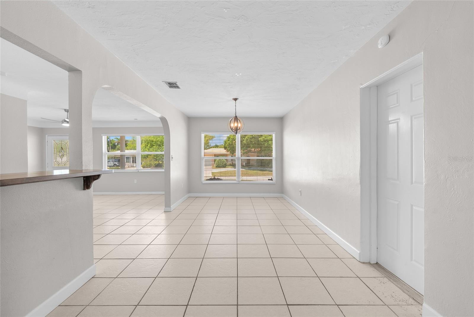 4813 LAKE CHARLES DR N, KENNETH CITY, FL, 33709