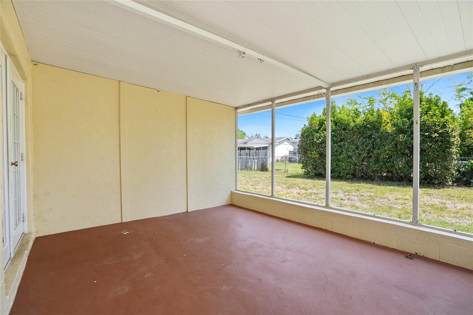 4813 LAKE CHARLES DR N, KENNETH CITY, FL, 33709