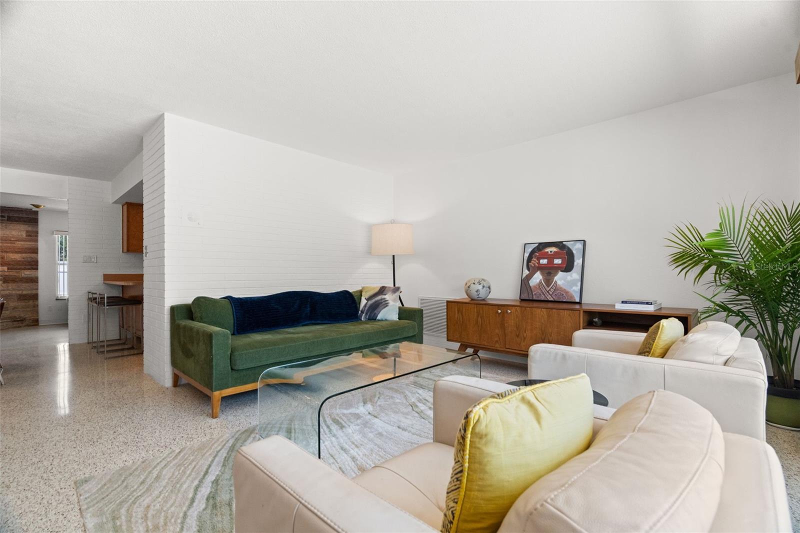 2671 W BAY ISLE DR SE, ST PETERSBURG, FL, 33705