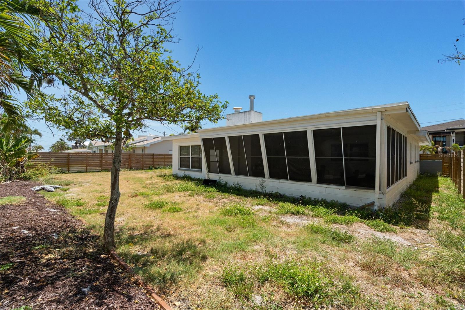 2671 W BAY ISLE DR SE, ST PETERSBURG, FL, 33705