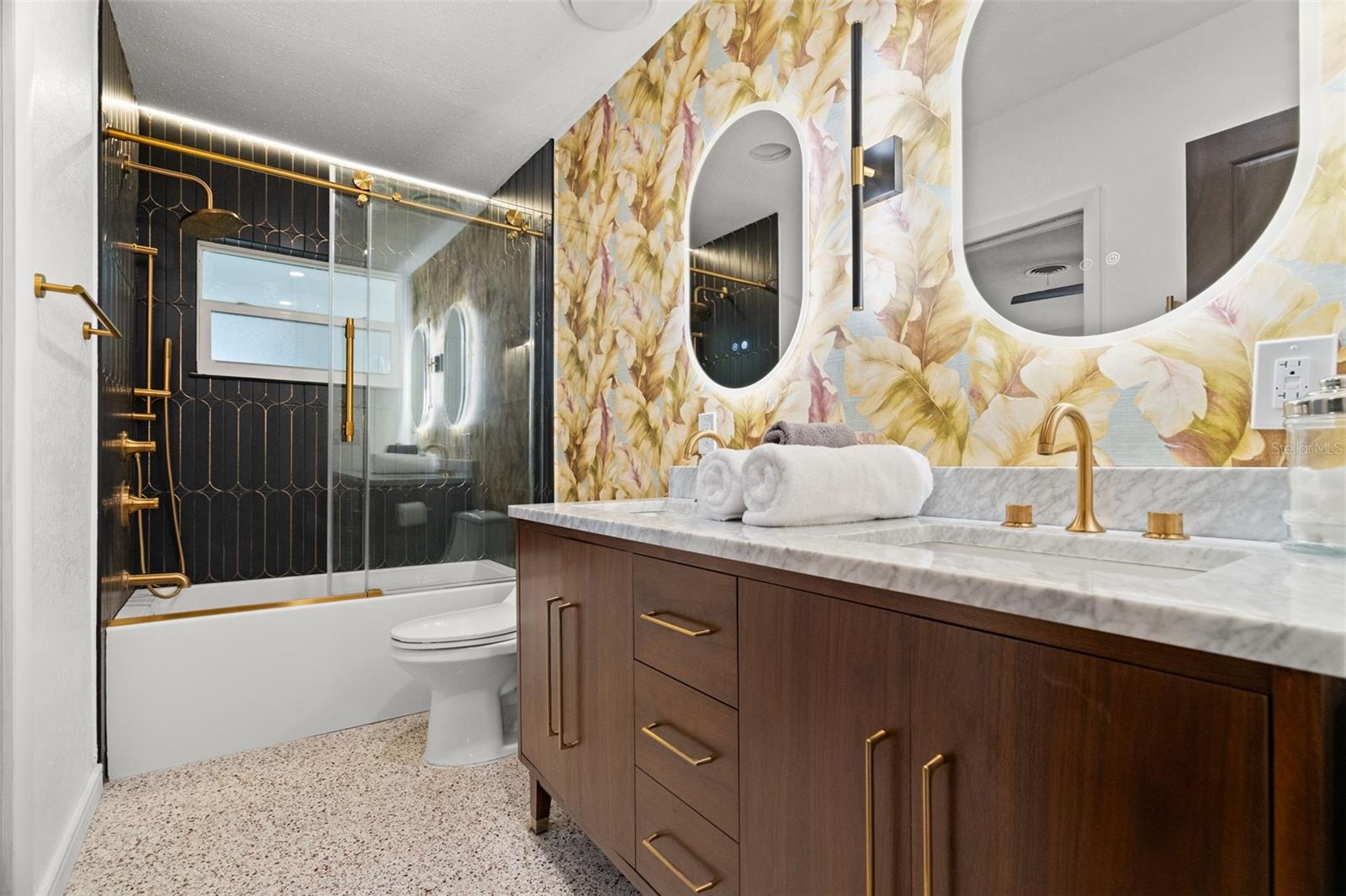 2671 W BAY ISLE DR SE, ST PETERSBURG, FL, 33705
