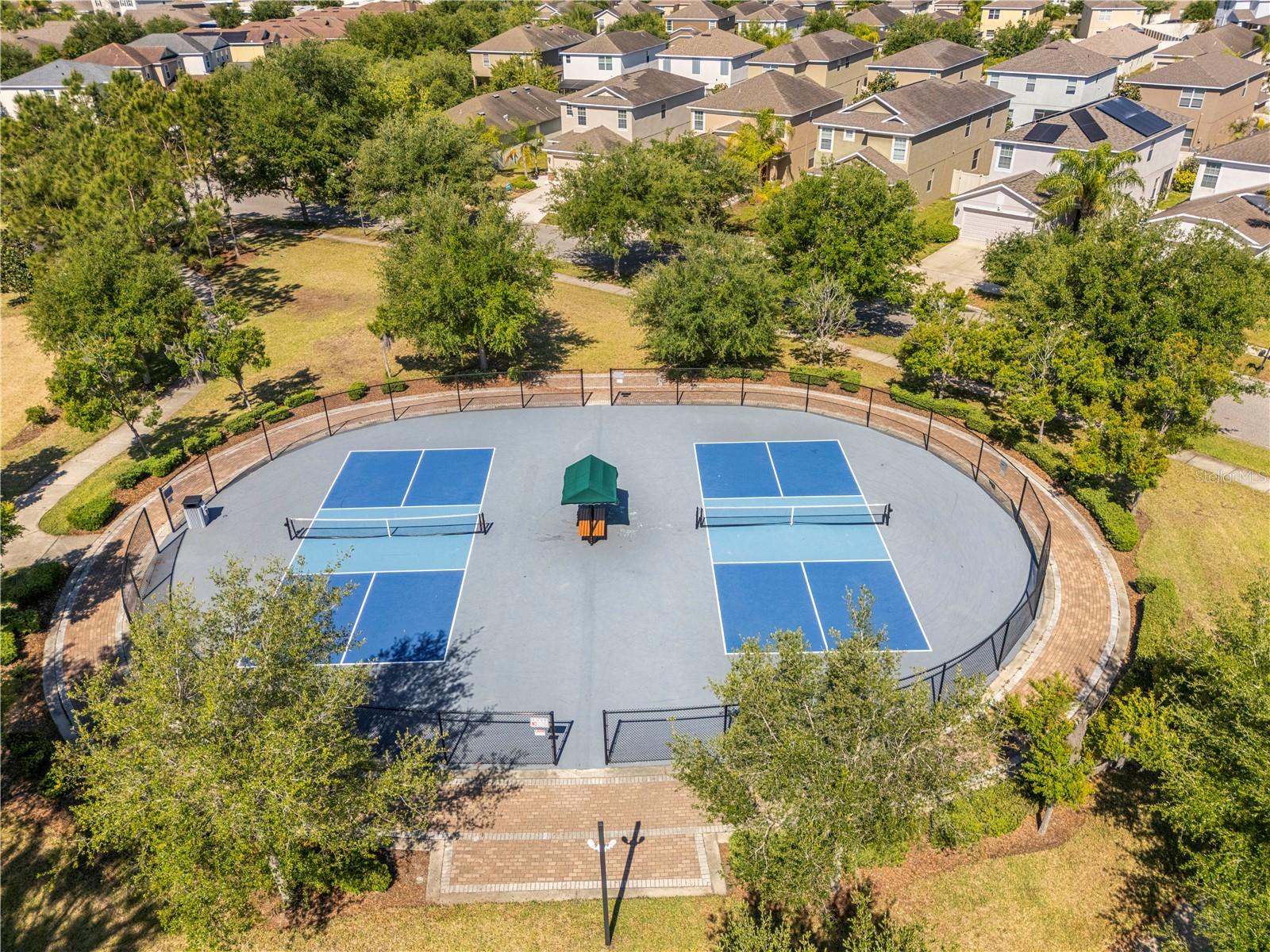 8020 ALAMOSA WOOD AVE, RUSKIN, FL, 33573