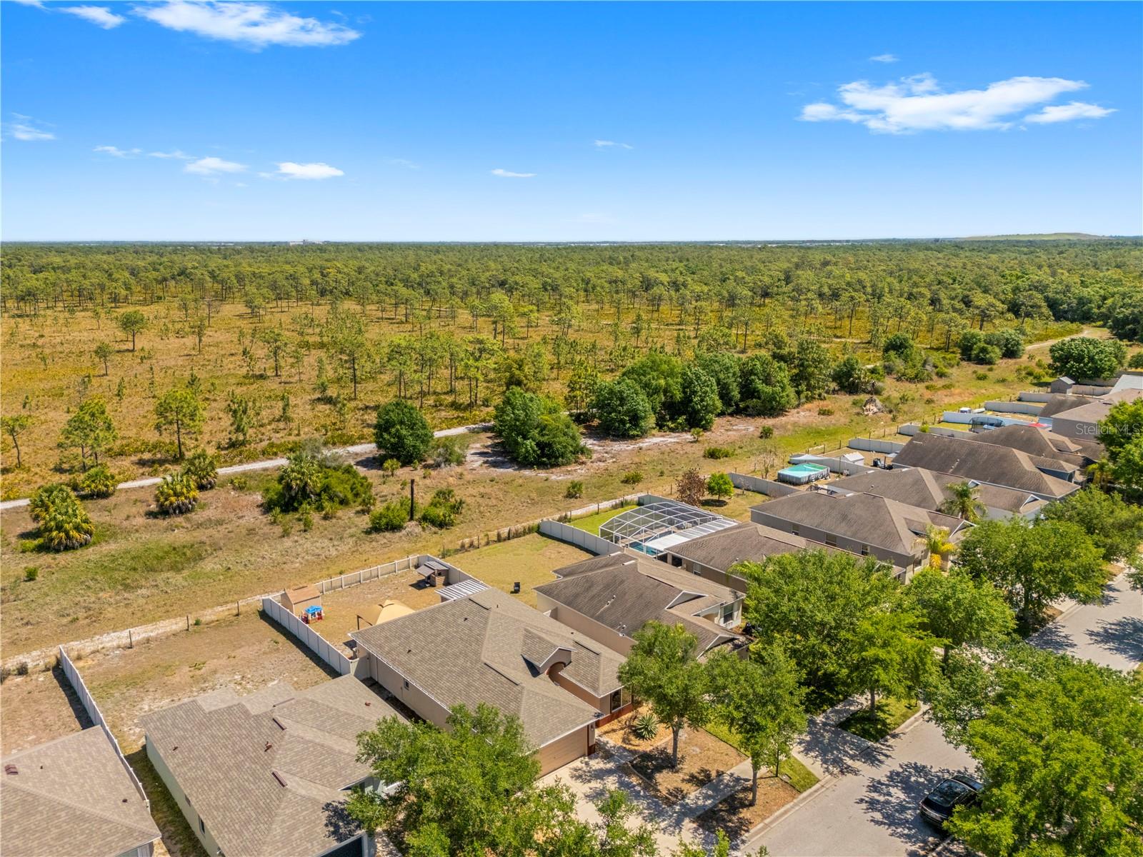 8020 ALAMOSA WOOD AVE, RUSKIN, FL, 33573