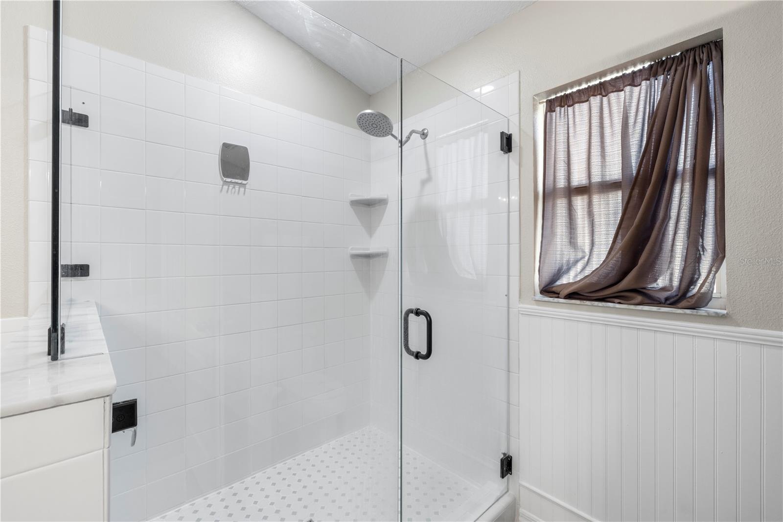 8020 ALAMOSA WOOD AVE, RUSKIN, FL, 33573