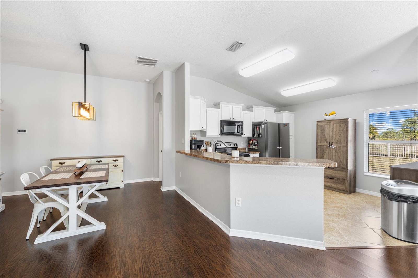 8020 ALAMOSA WOOD AVE, RUSKIN, FL, 33573