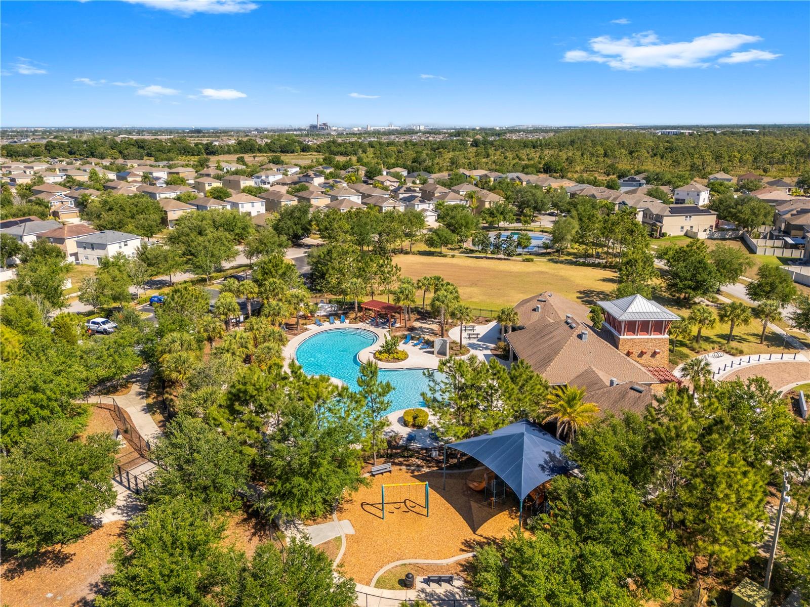 8020 ALAMOSA WOOD AVE, RUSKIN, FL, 33573