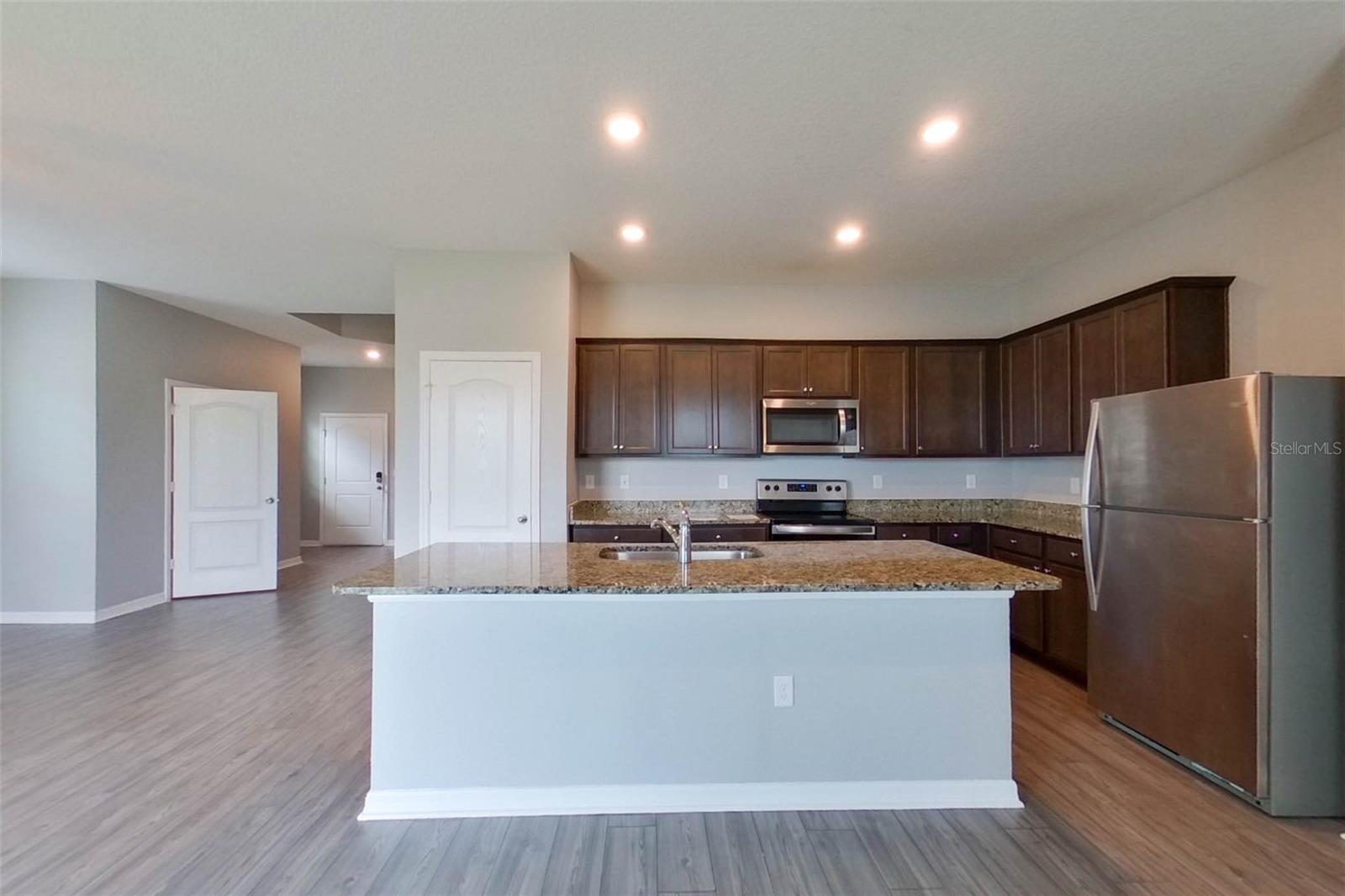 30084 FEDORA CIR, BROOKSVILLE, FL, 34602