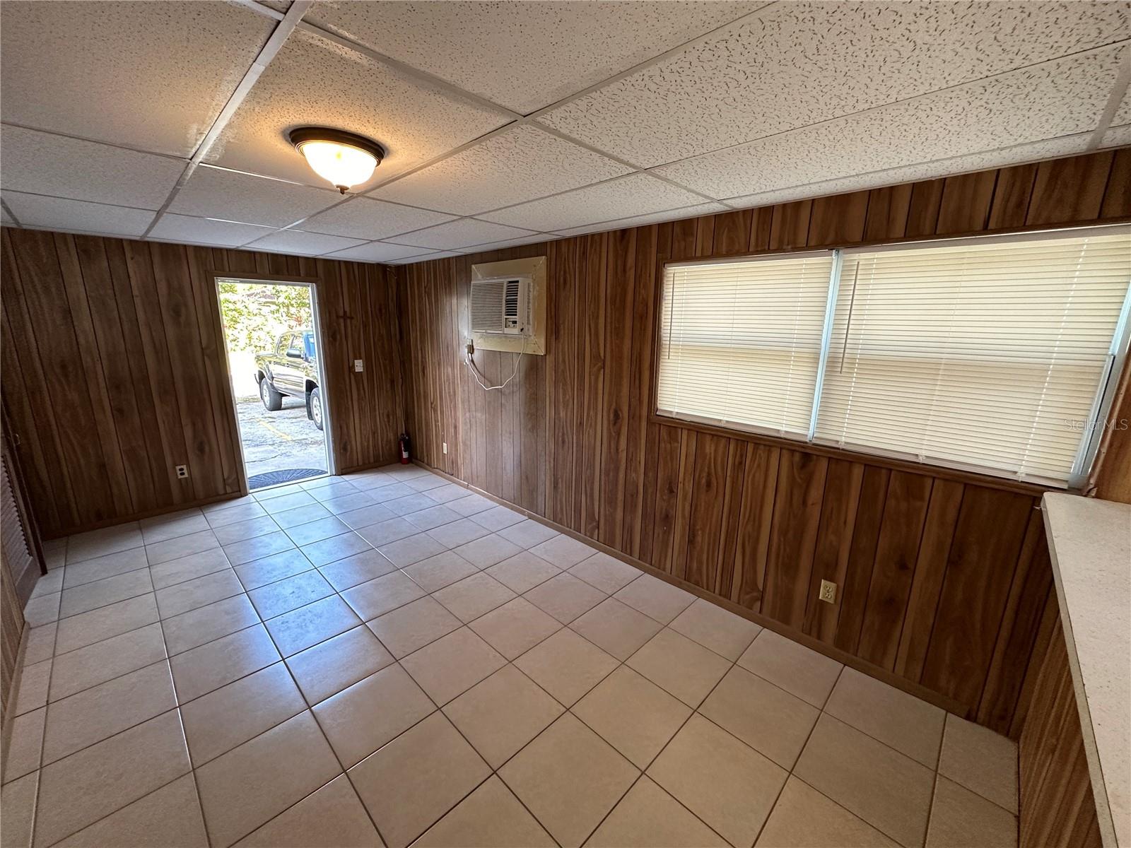 2002 20TH ST W #B, BRADENTON, FL, 34205