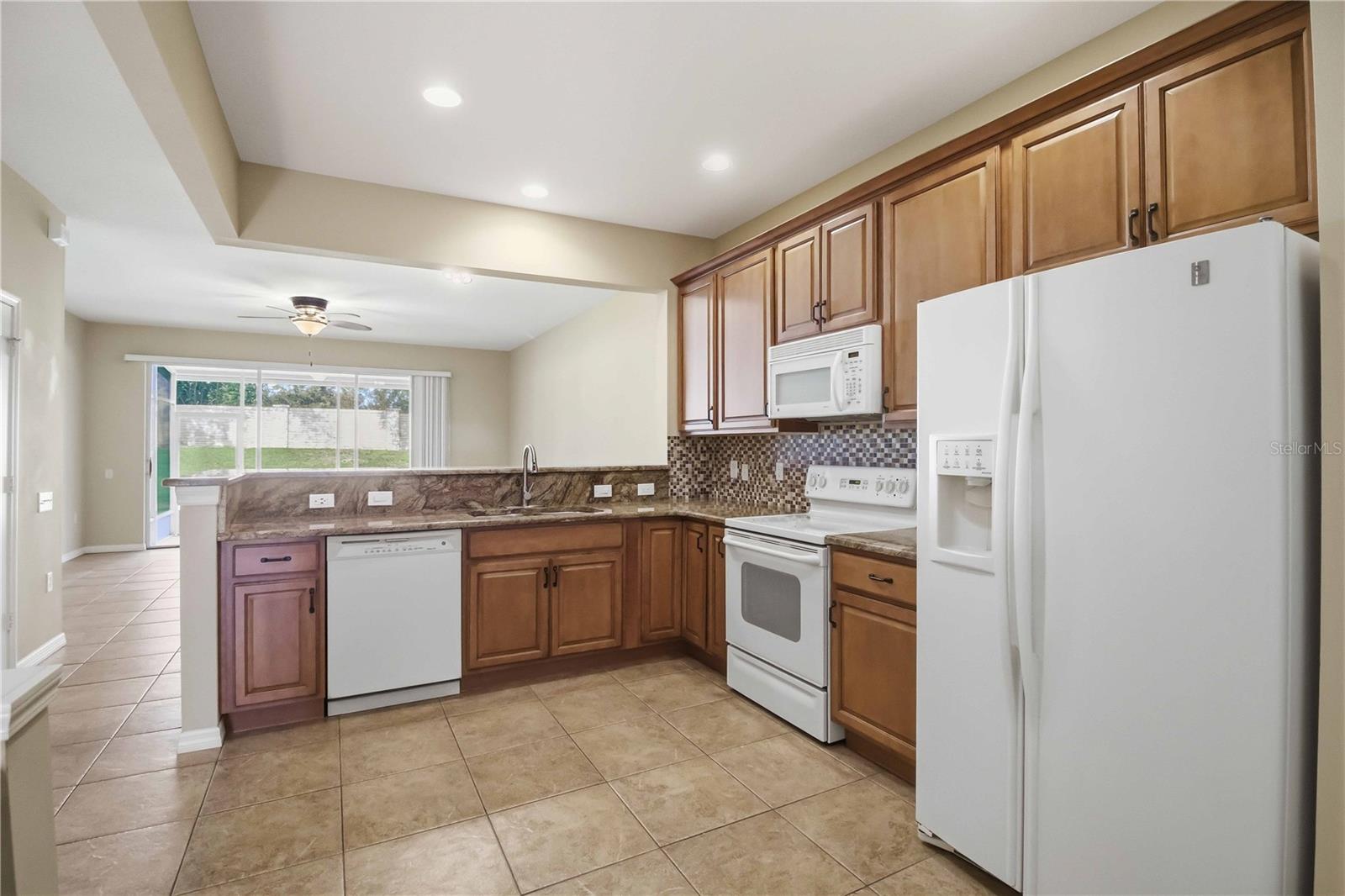 8230 72ND ST E, BRADENTON, FL, 34201