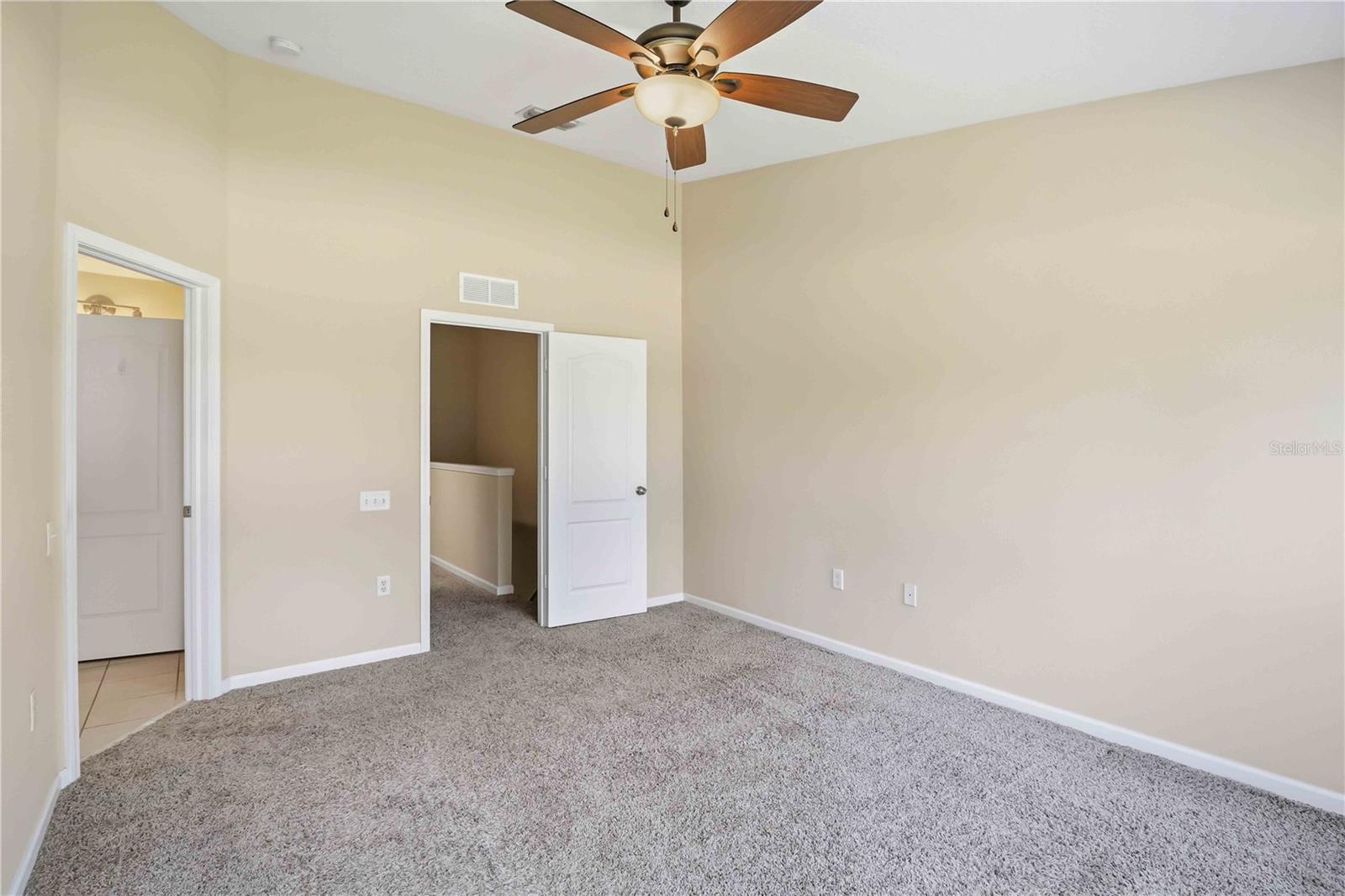 8230 72ND ST E, BRADENTON, FL, 34201