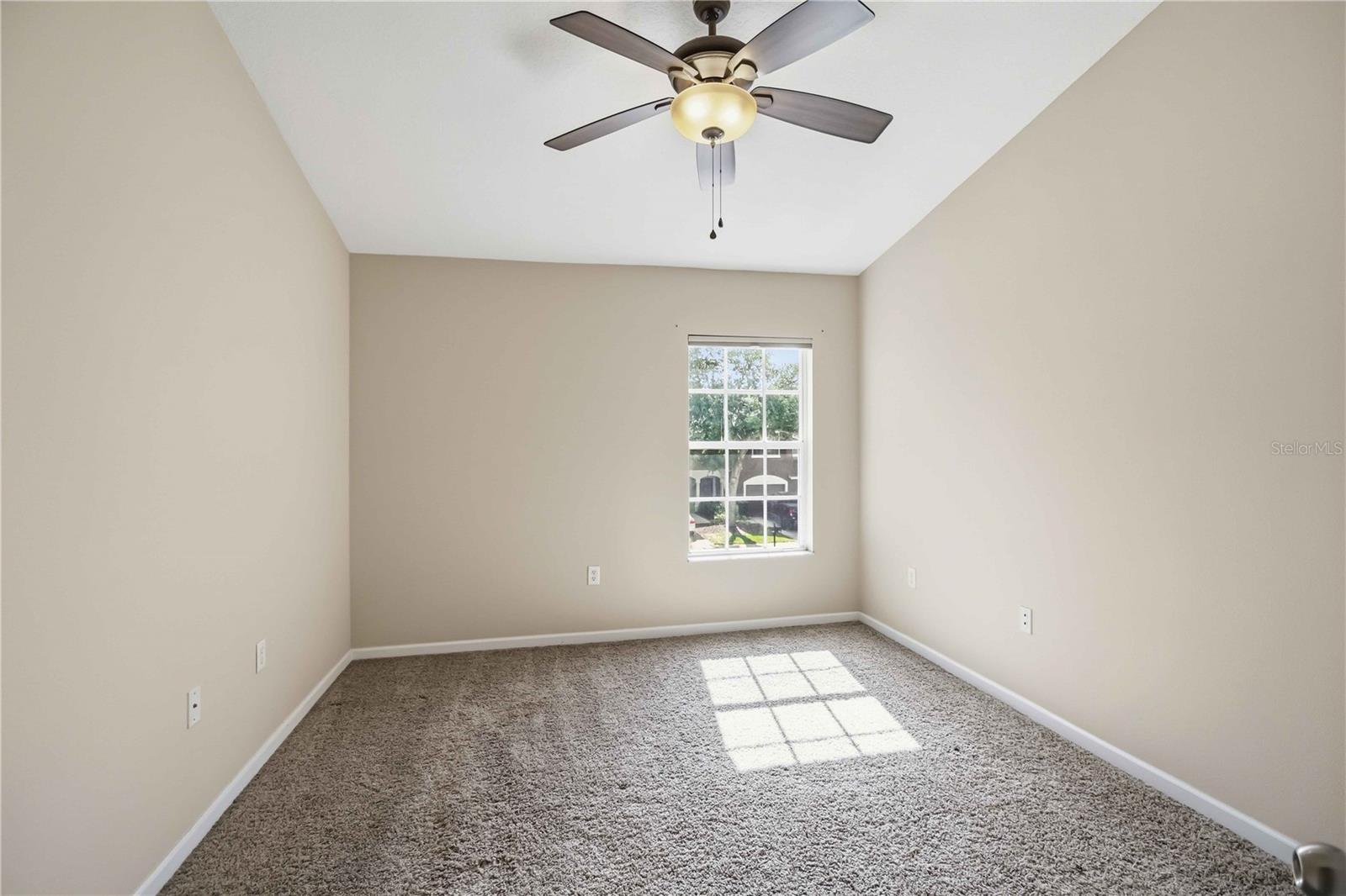 8230 72ND ST E, BRADENTON, FL, 34201