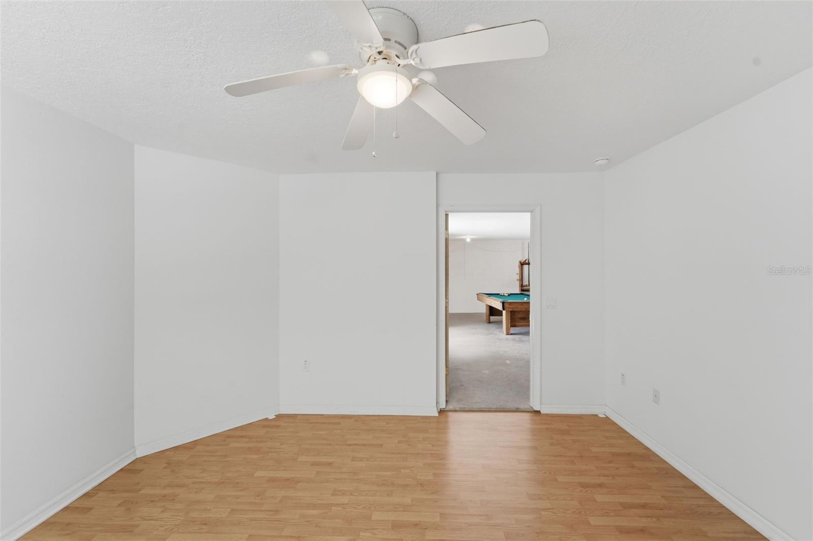 393 S DEXTER AVE, DELAND, FL, 32720
