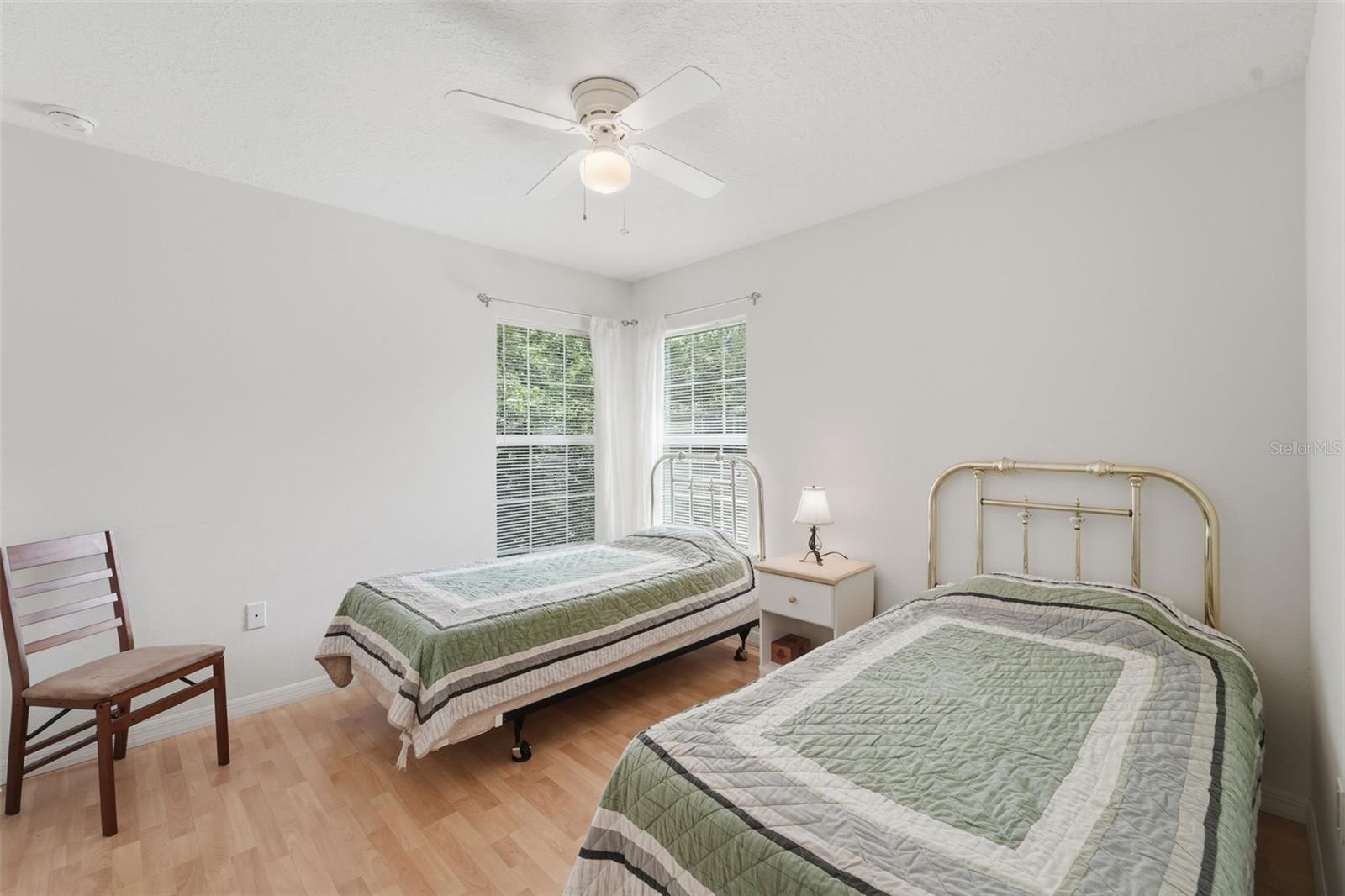 393 S DEXTER AVE, DELAND, FL, 32720