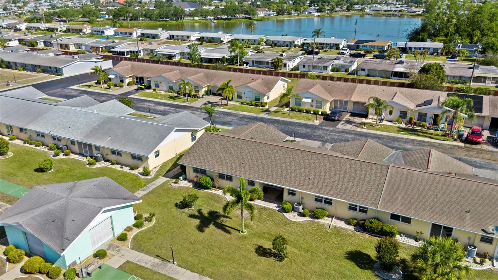 1006 BURBANK CT, SUN CITY CENTER, FL, 33573