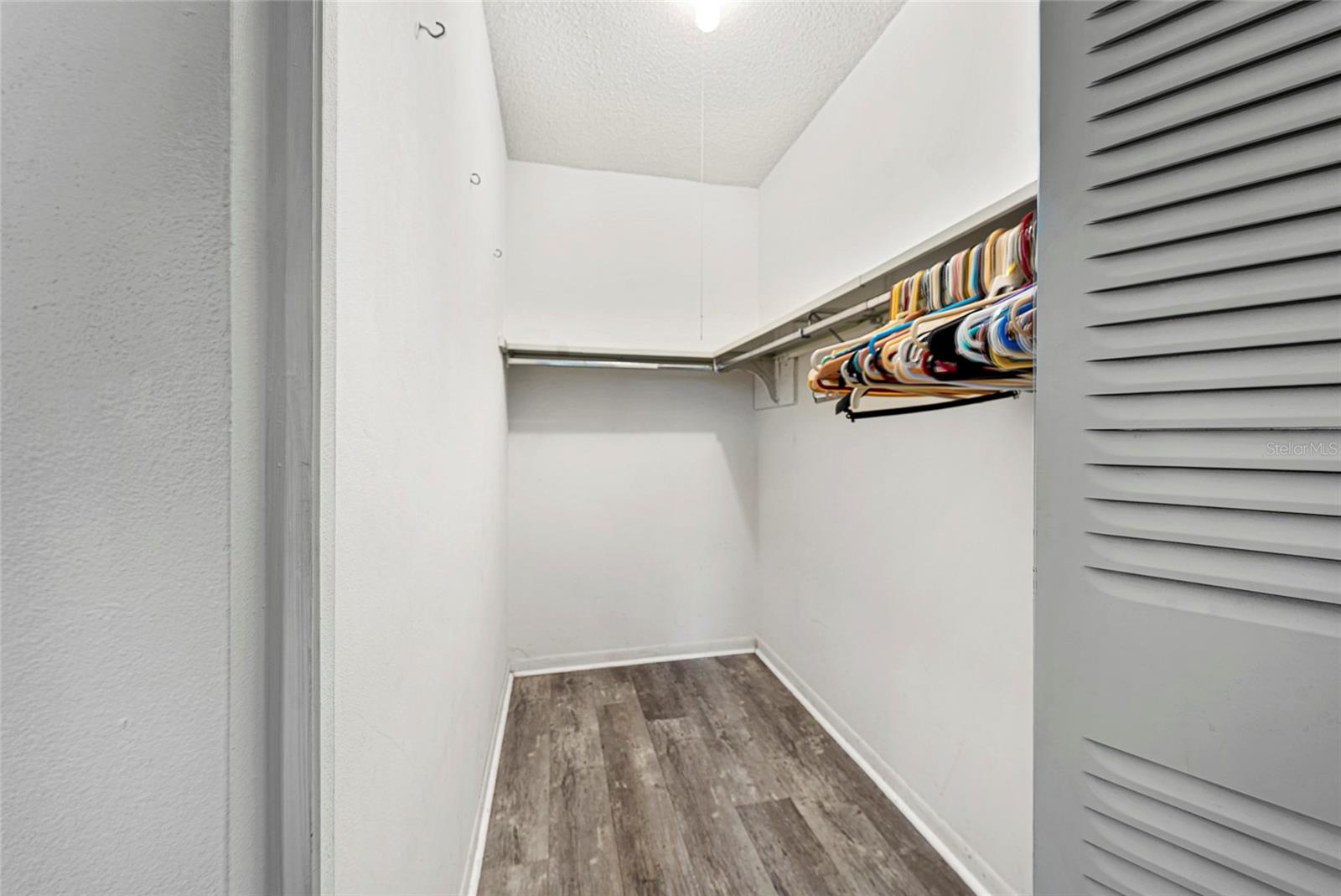 1006 BURBANK CT, SUN CITY CENTER, FL, 33573