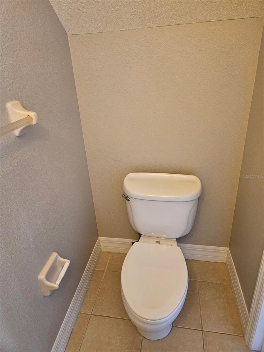 1005 EDISON PARK CT, TAMPA, FL, 33606