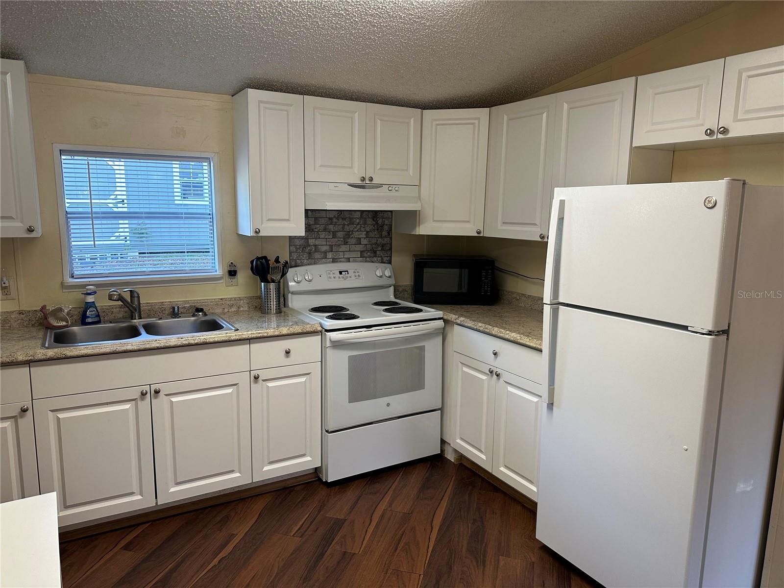 212 ASHLEY ST, HAWTHORNE, FL, 32640
