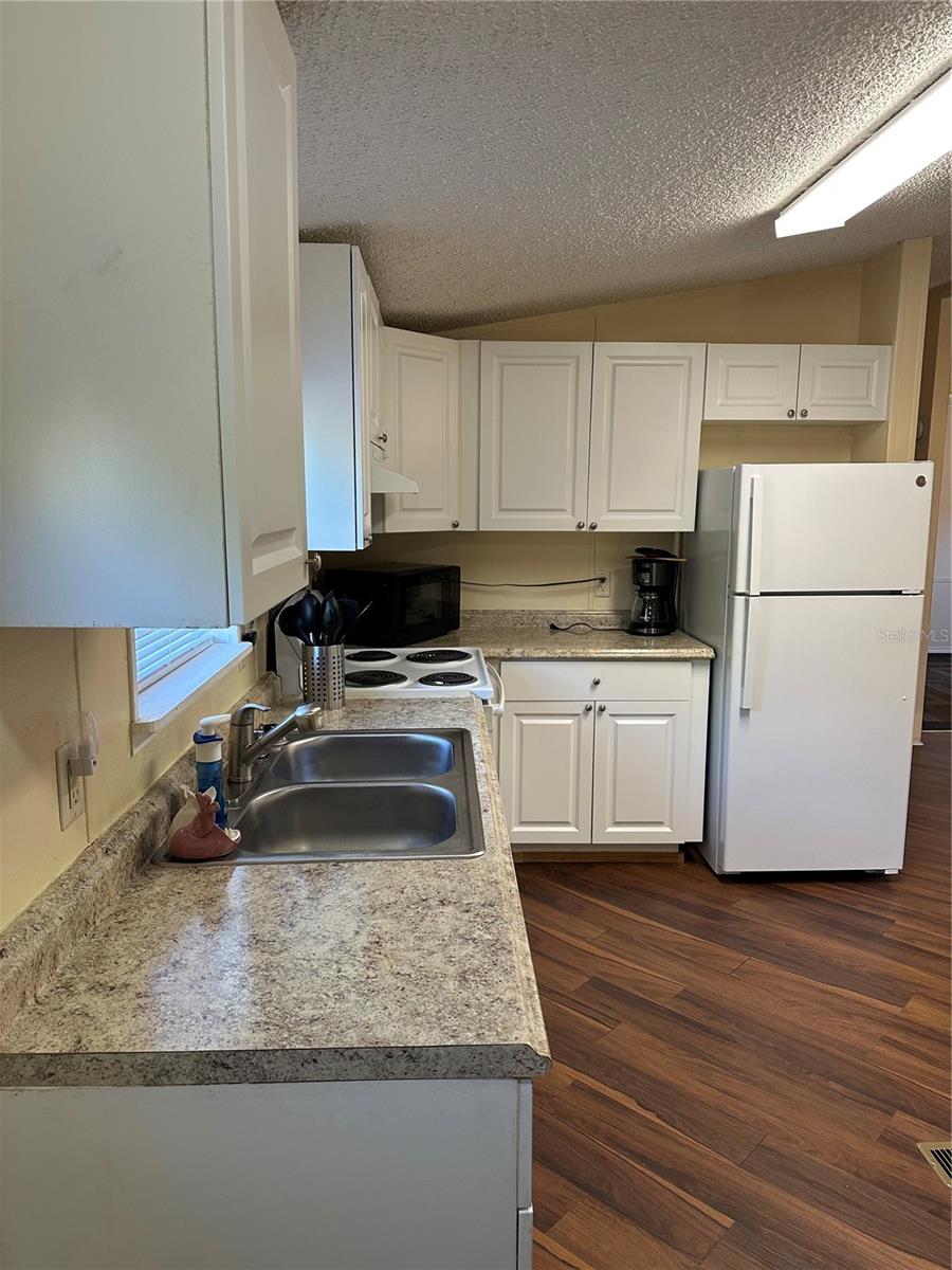 212 ASHLEY ST, HAWTHORNE, FL, 32640