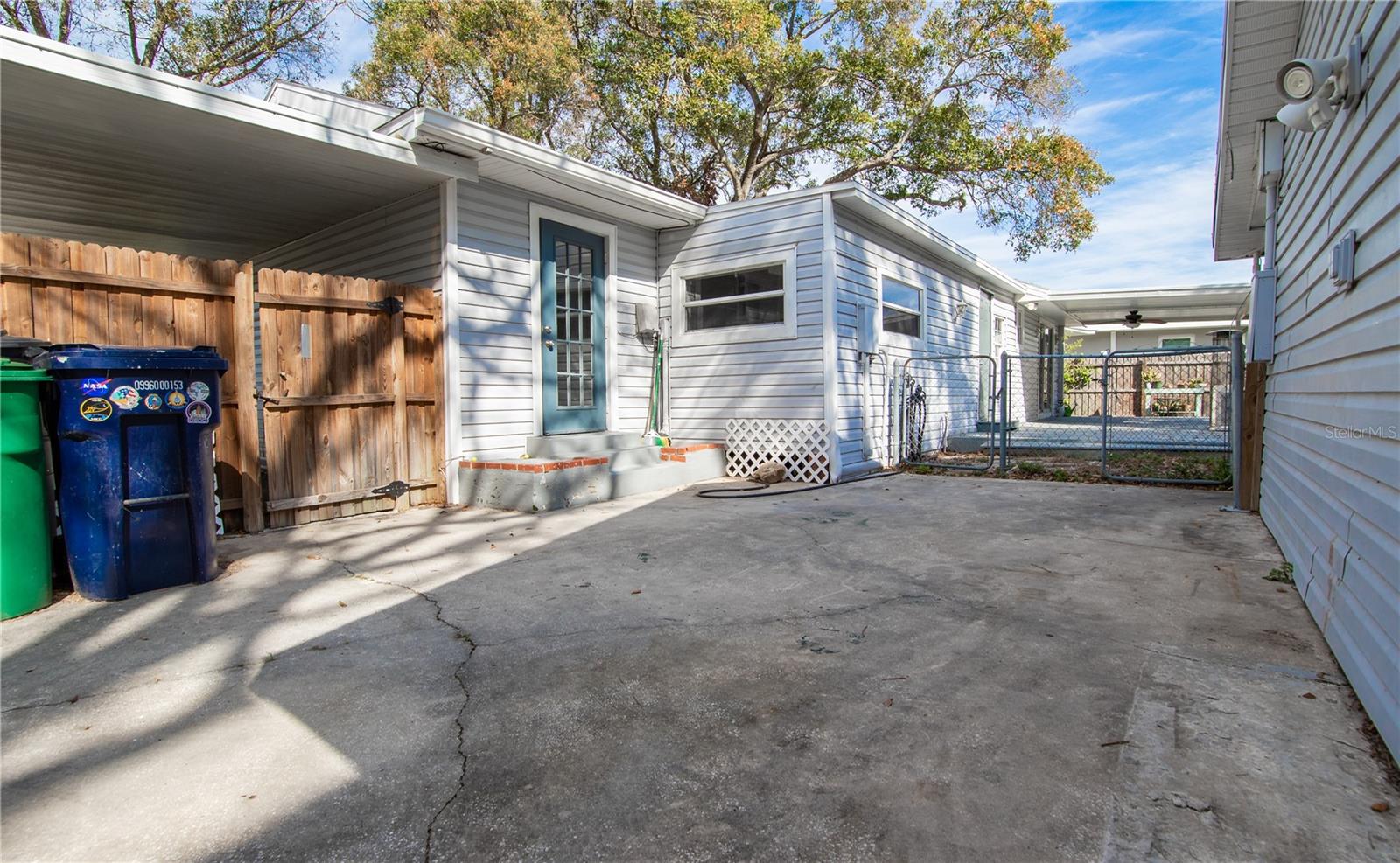 4710 W PRICE AVE, TAMPA, FL, 33611