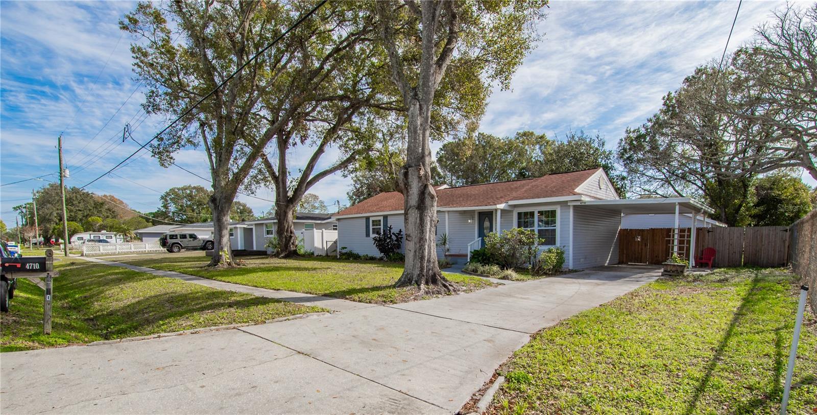 4710 W PRICE AVE, TAMPA, FL, 33611