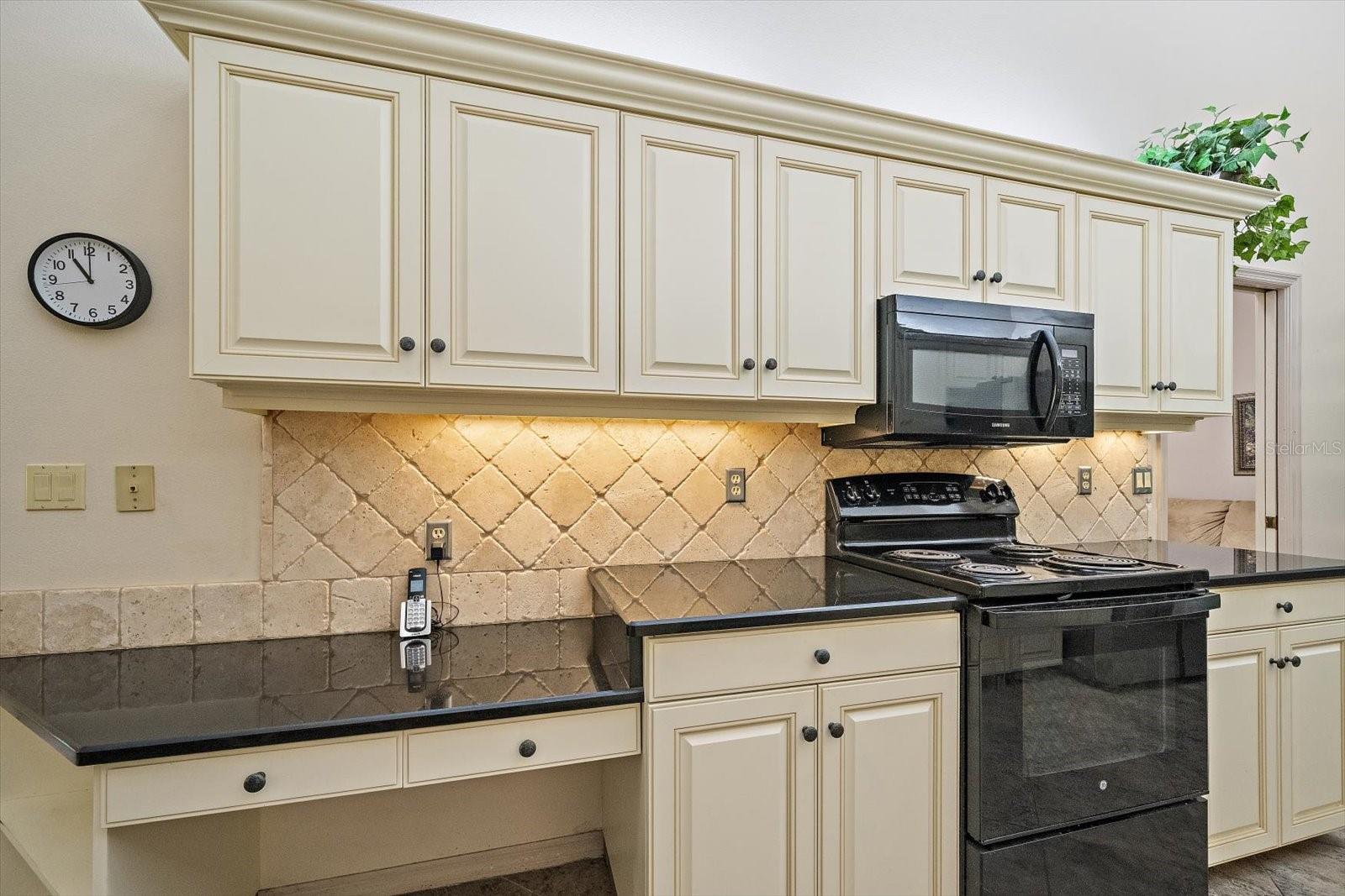 6724 APPROACH RD #3, SARASOTA, FL, 34238