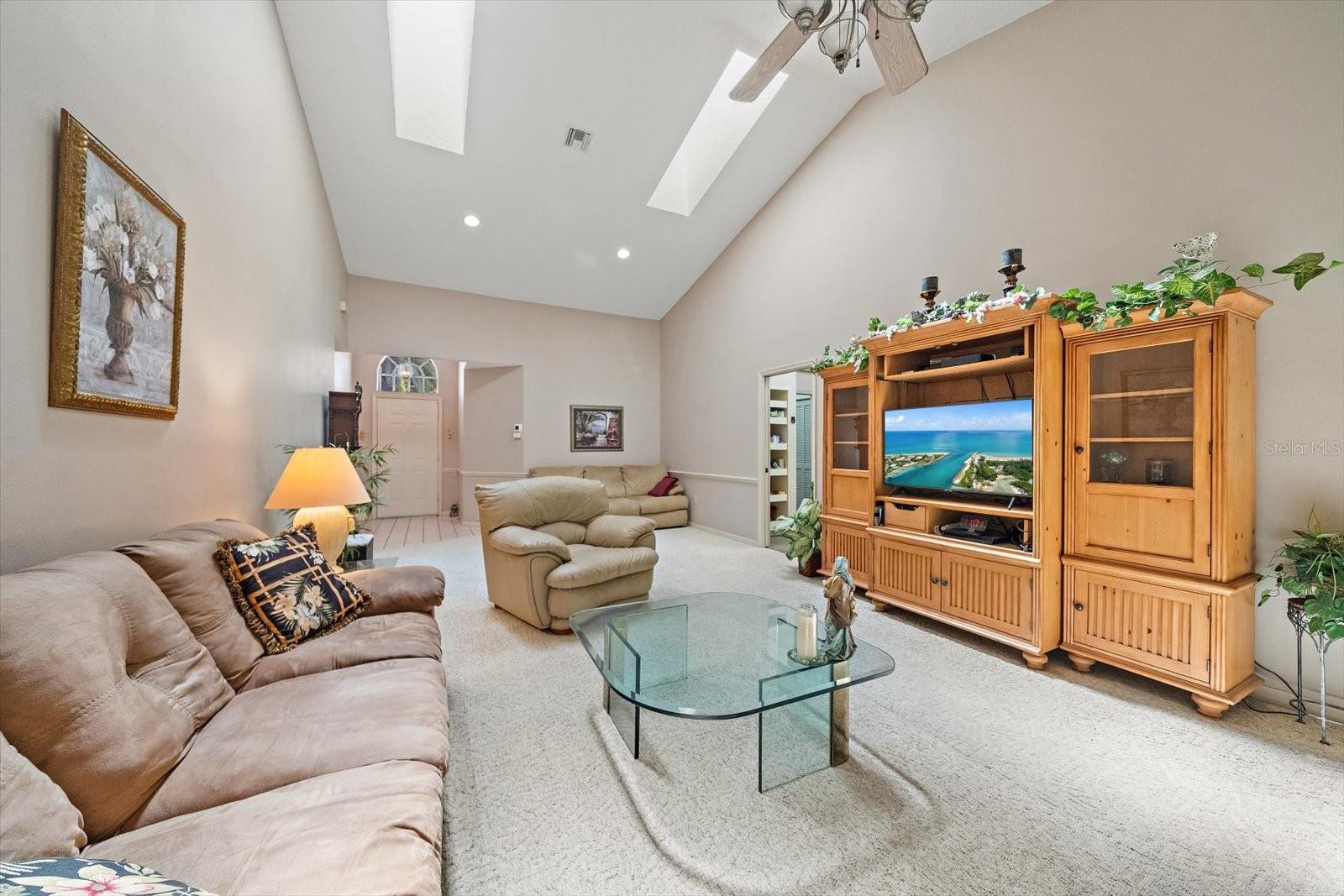 6724 APPROACH RD #3, SARASOTA, FL, 34238