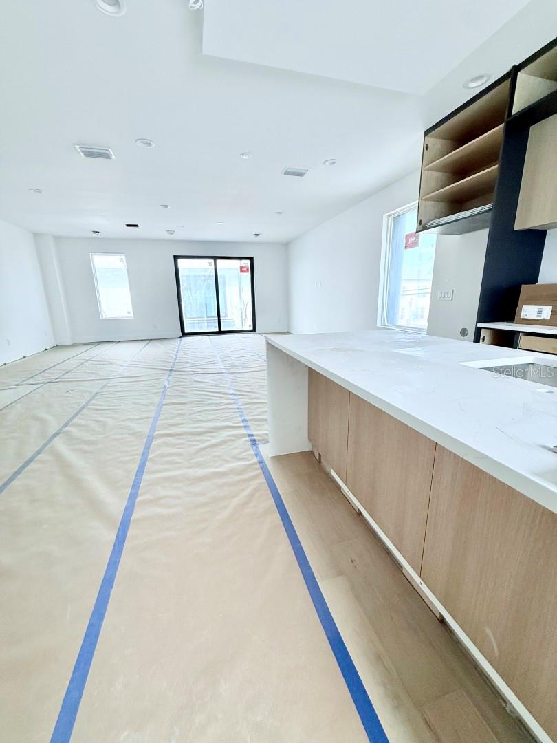 310 W COLUMBUS DR #7, TAMPA, FL, 33602