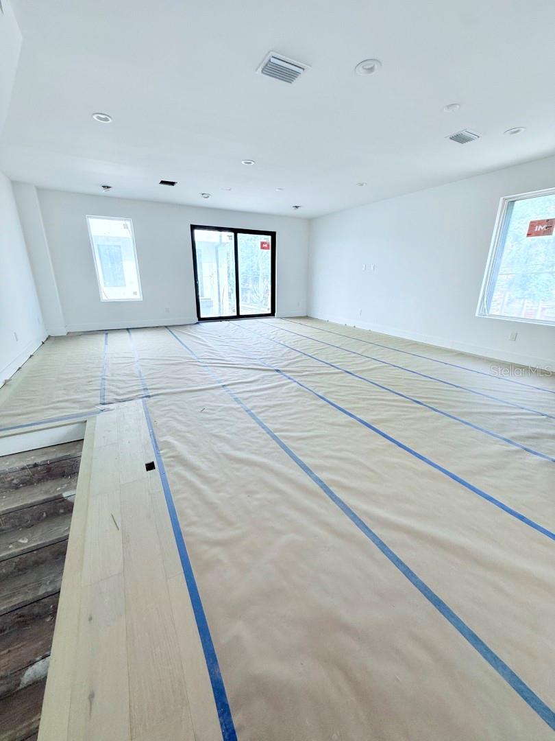 310 W COLUMBUS DR #7, TAMPA, FL, 33602