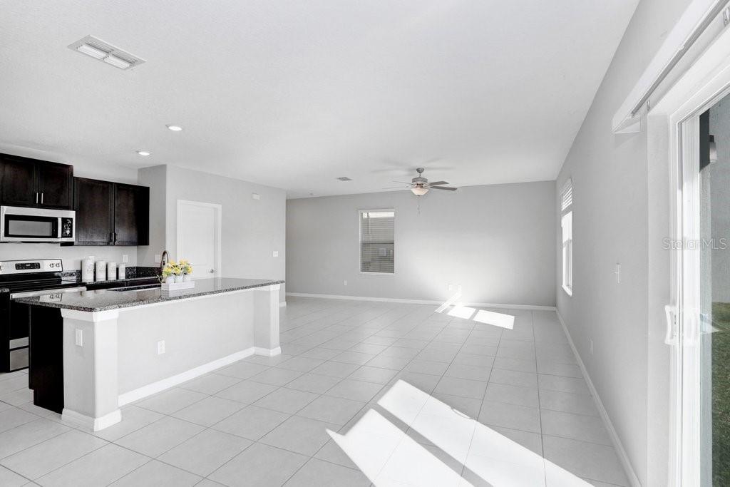 3160 OYSTER COVE ST, WIMAUMA, FL, 33598