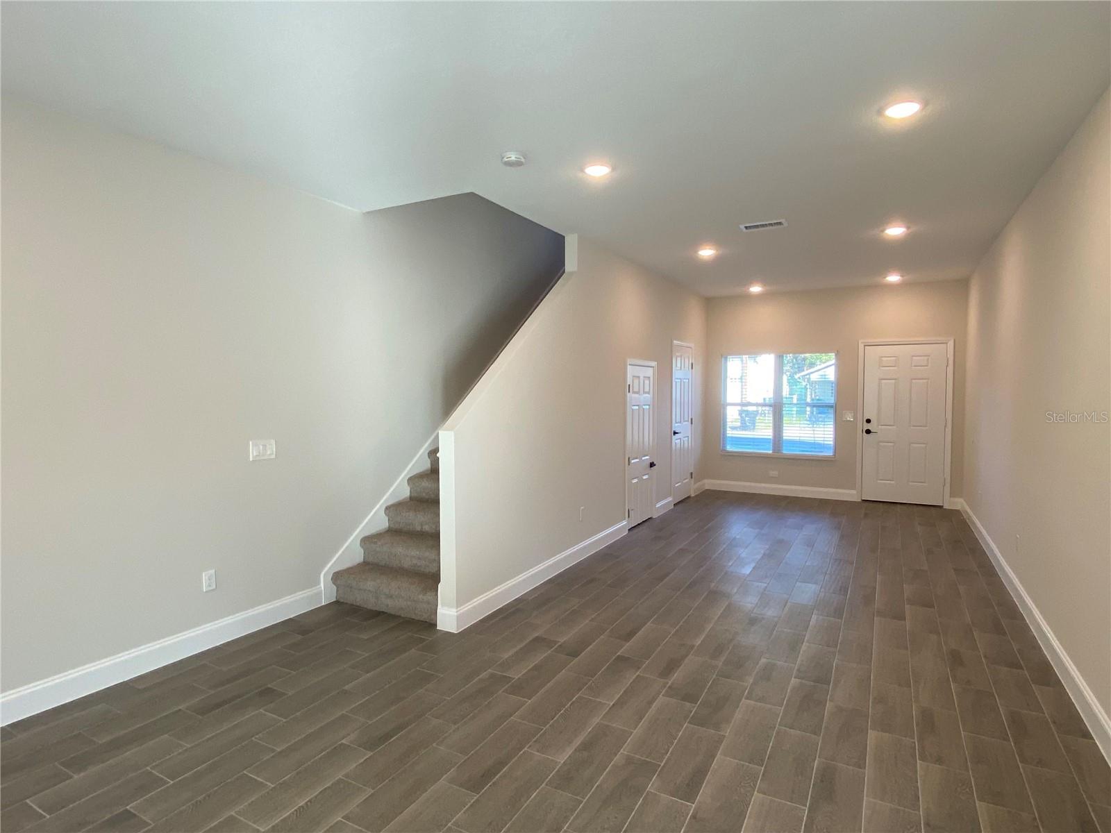 732 S LEE AVE, ORLANDO, FL, 32805