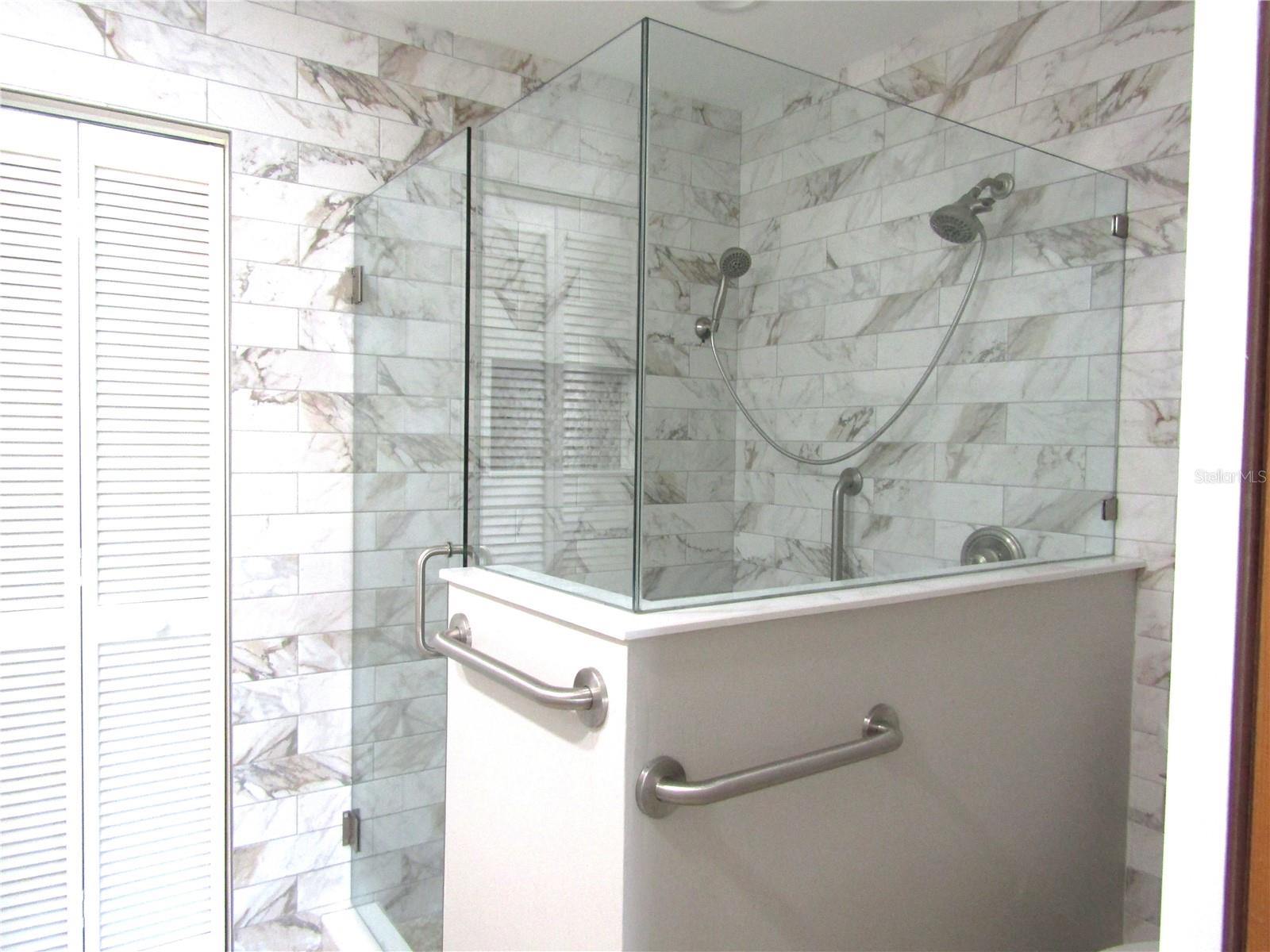 4633 OAK HILL DR #13, SARASOTA, FL, 34232