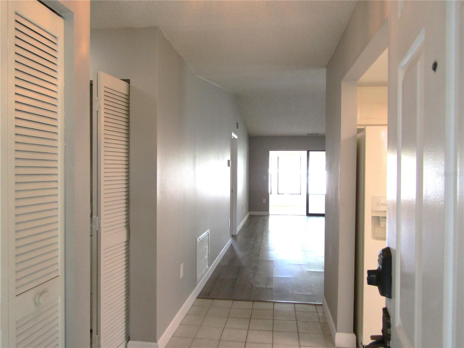 4633 OAK HILL DR #13, SARASOTA, FL, 34232