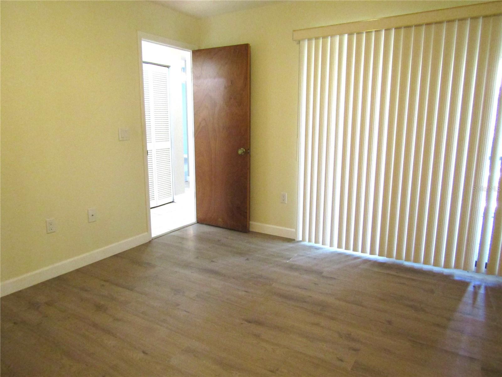 4633 OAK HILL DR #13, SARASOTA, FL, 34232