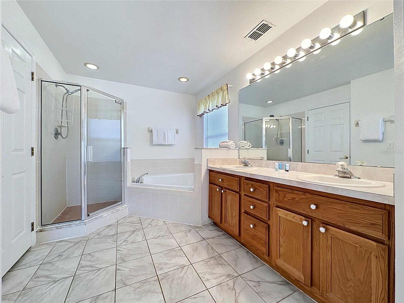2223 MALLORY CIR, HAINES CITY, FL, 33844