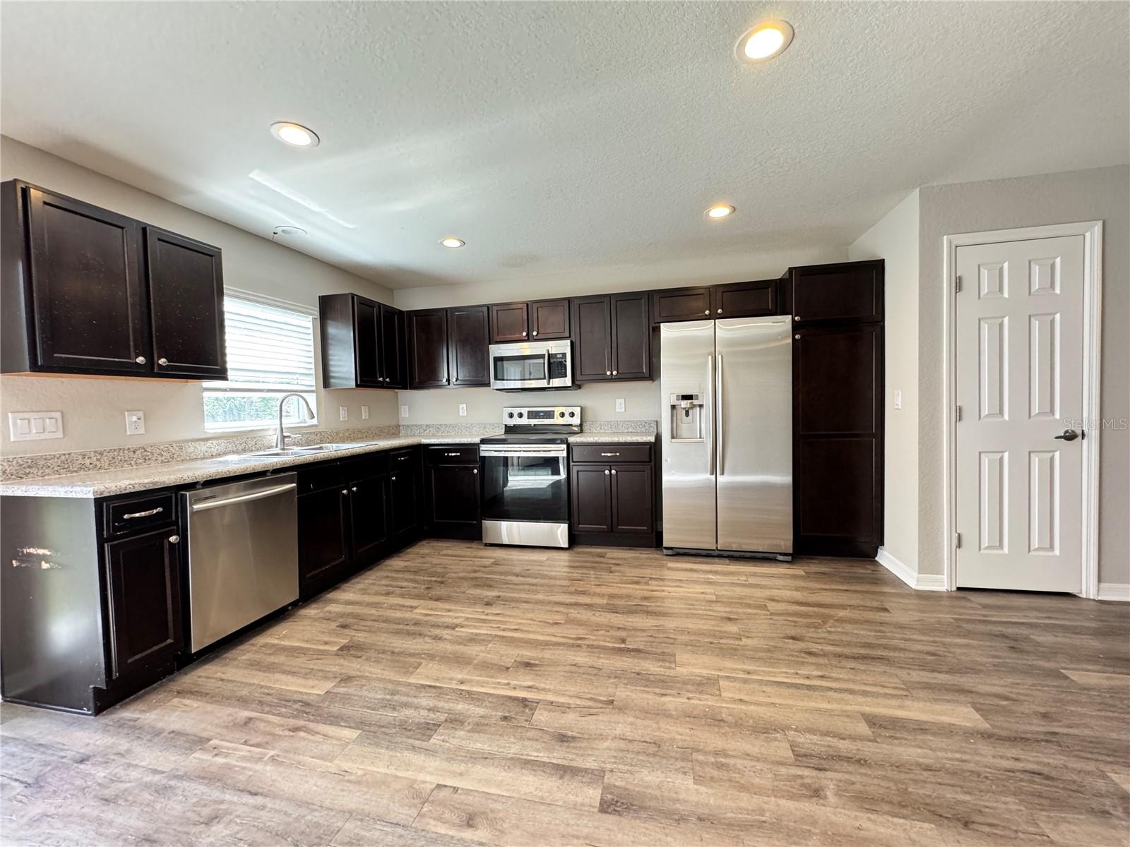 3127 24TH ST W, BRADENTON, FL, 34205